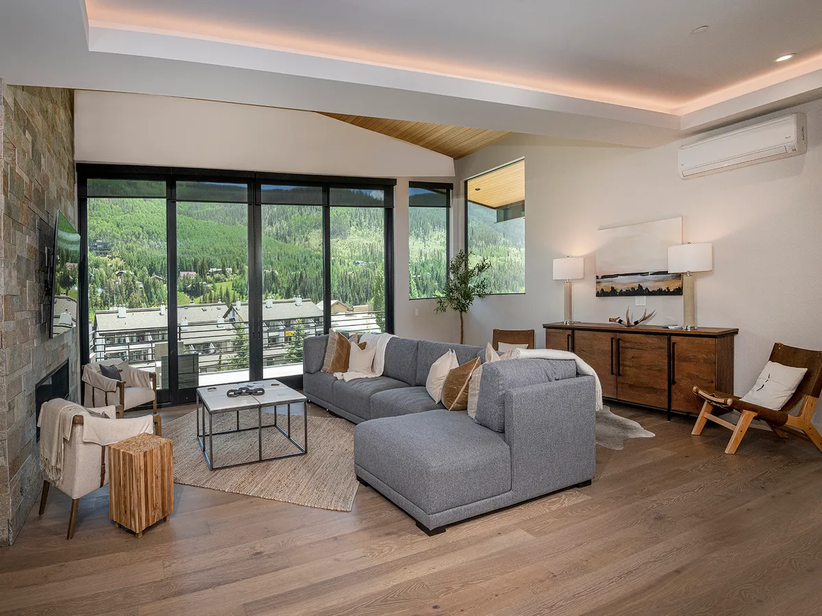 Wander Vail Summit #37