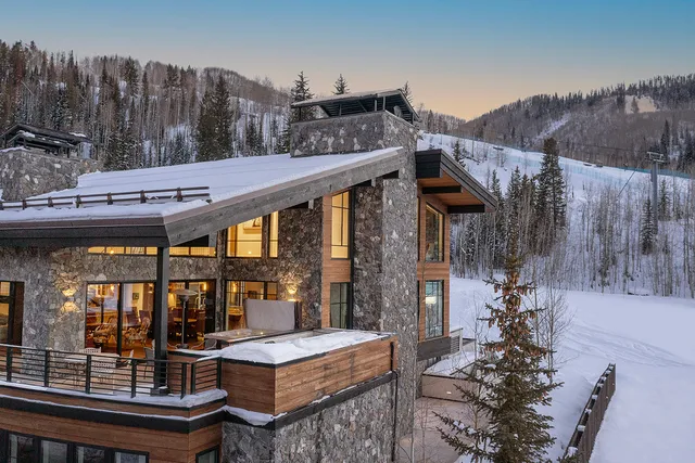 Wander Vail Haven #4