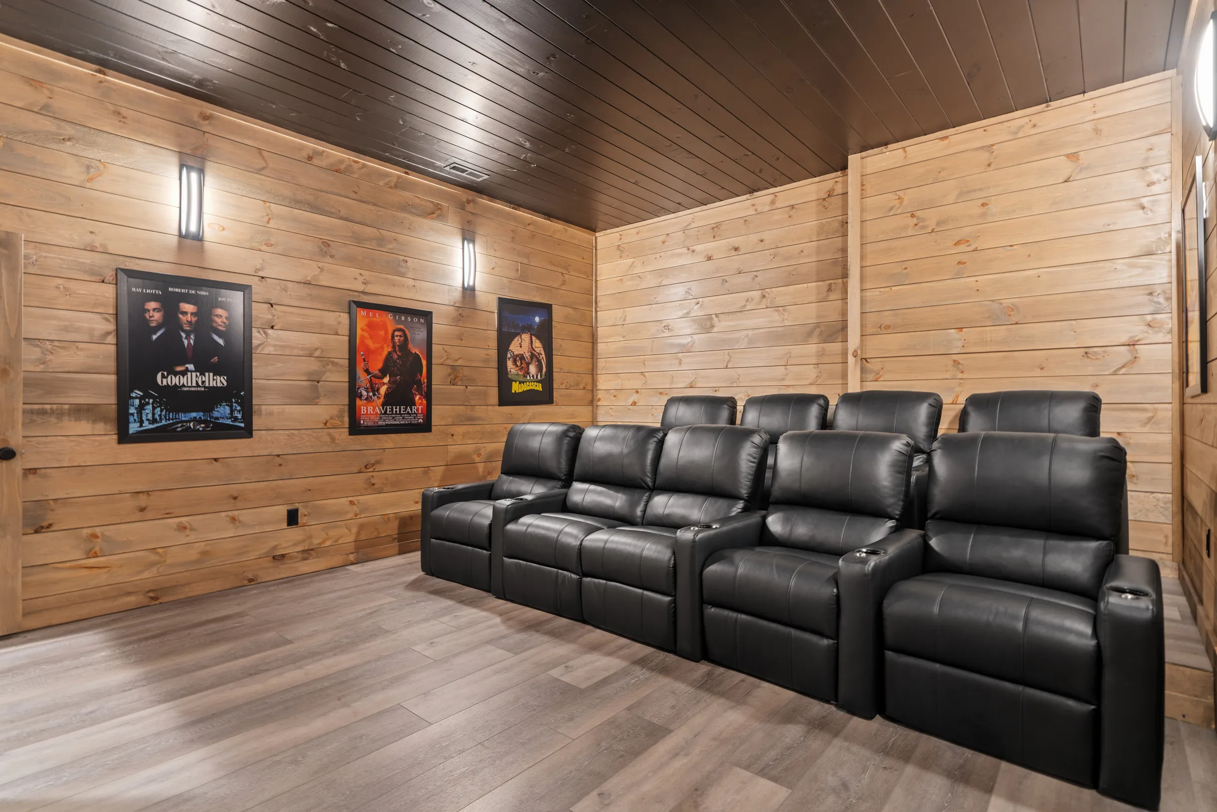 Wander Walland Summit #42