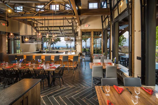 Lookout Grill & Jasper House Dining