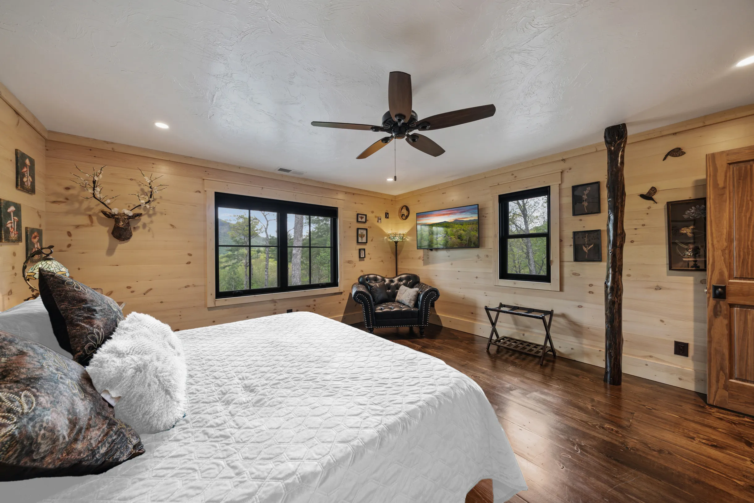 Wander Cashiers Brook #100