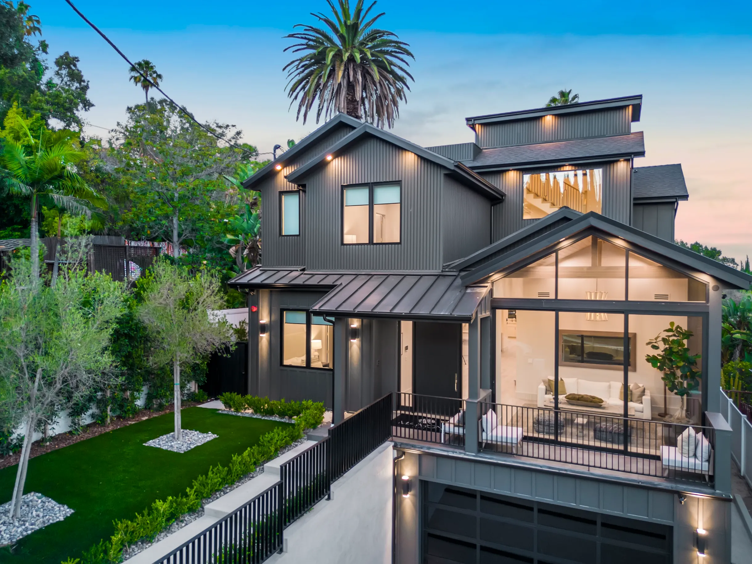 Wander Hollywood Zephyr #36