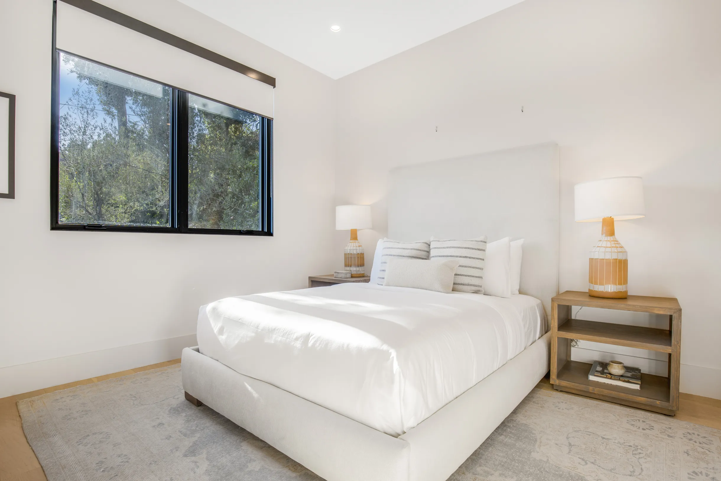 Wander Hollywood Zephyr #6