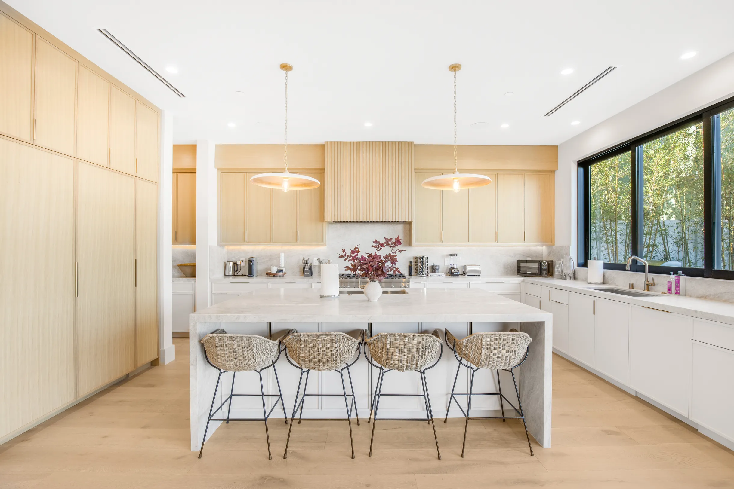 Wander Hollywood Zephyr #44