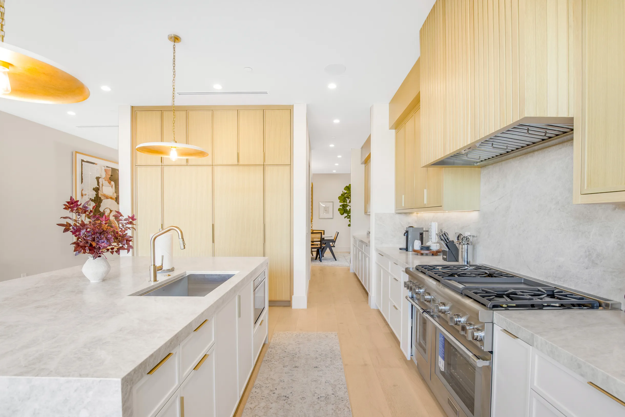 Wander Hollywood Zephyr #31