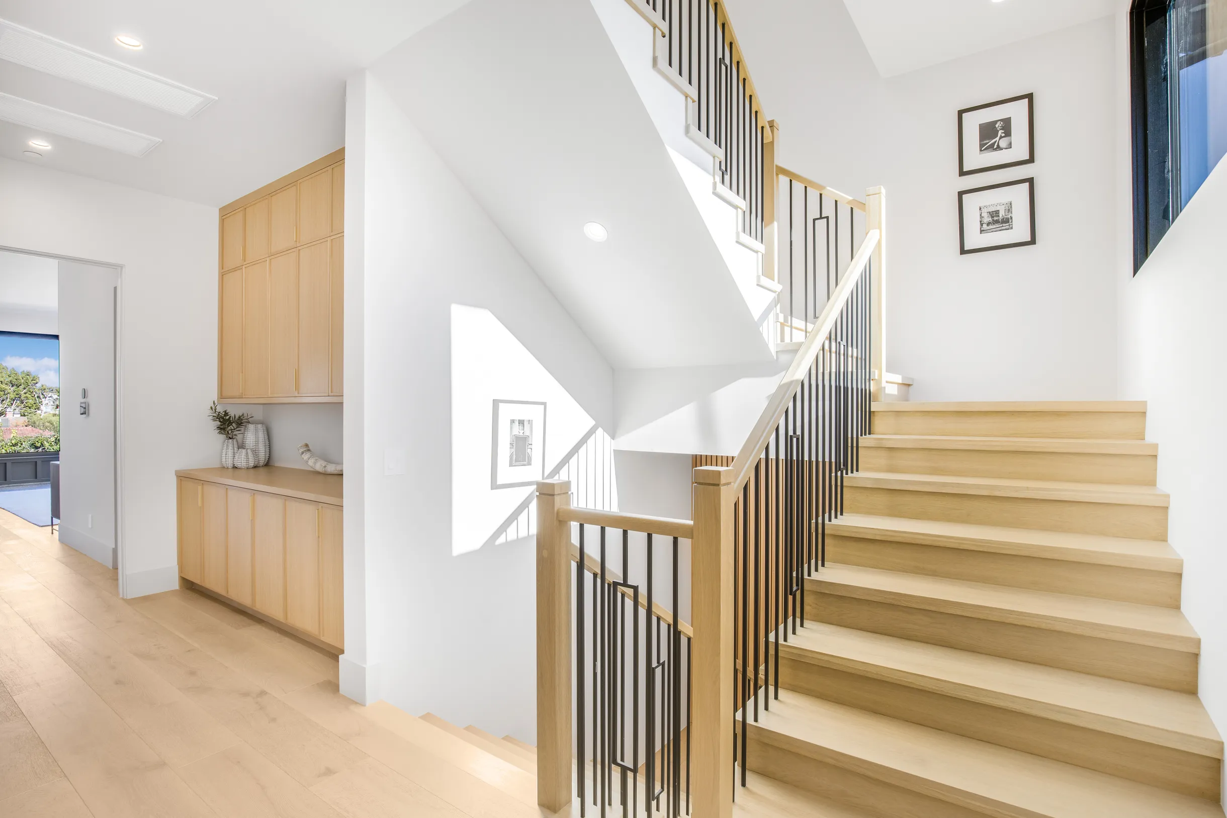 Wander Hollywood Zephyr #14