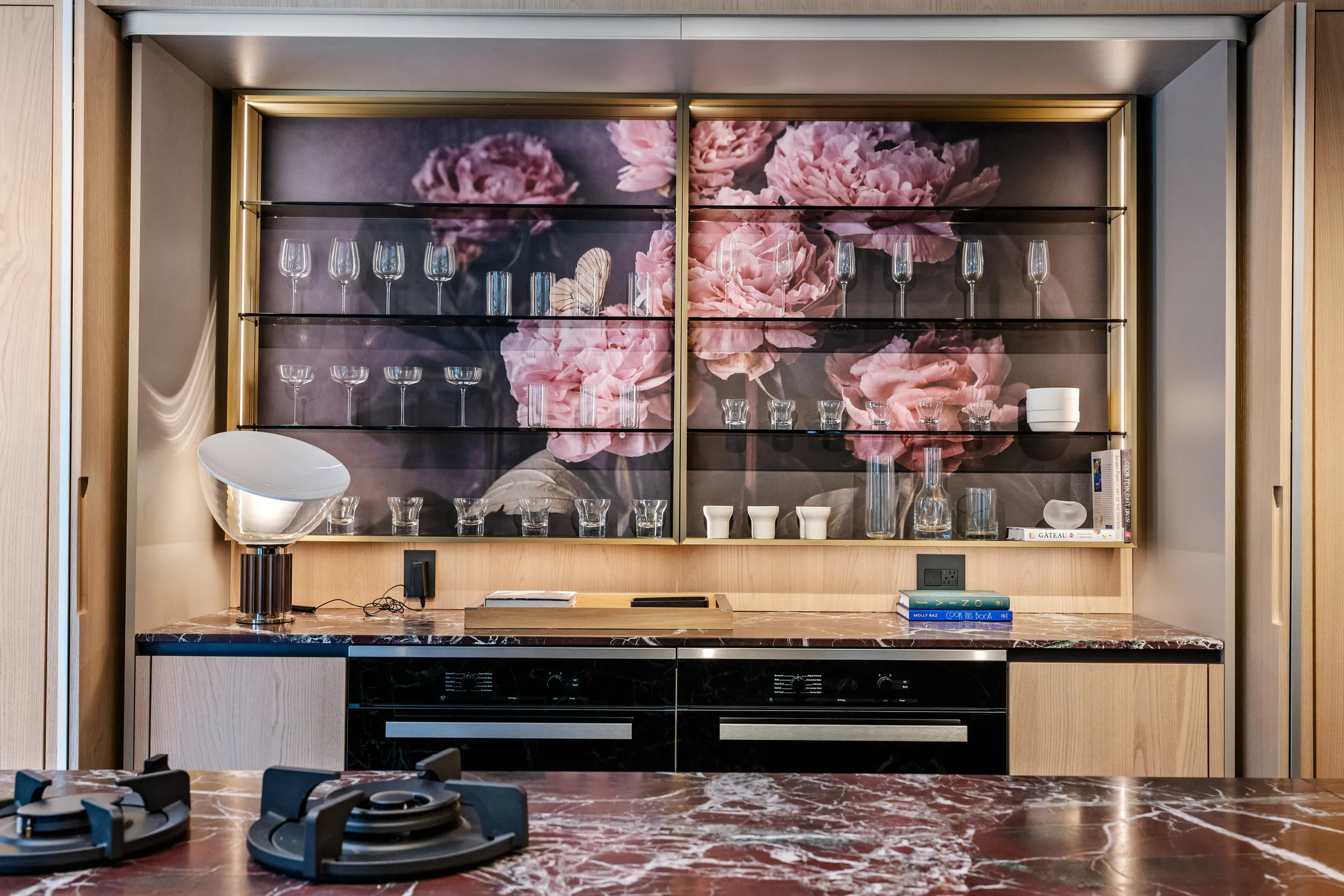 Wander Hollywood Ember #33