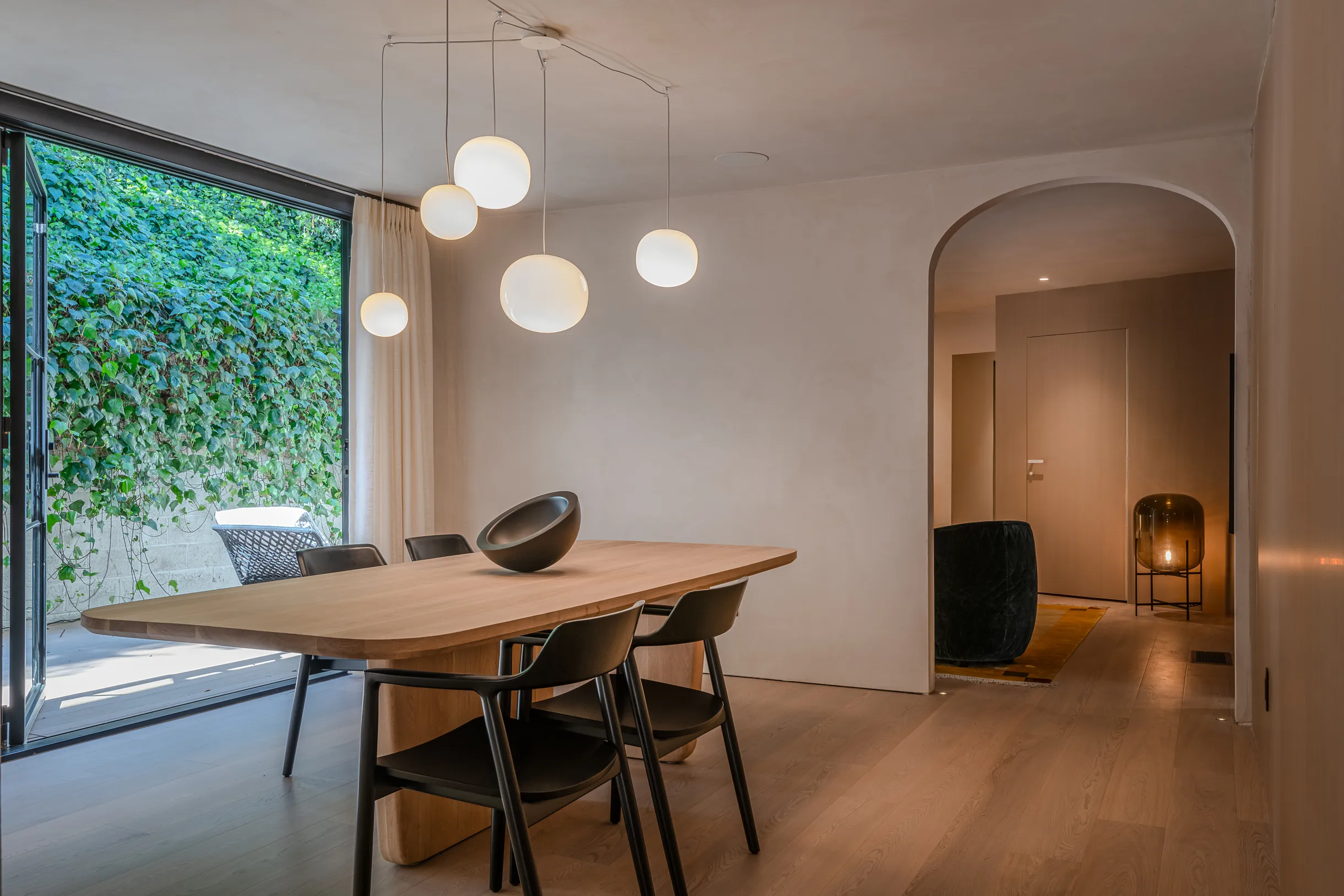 Wander Hollywood Ember #43