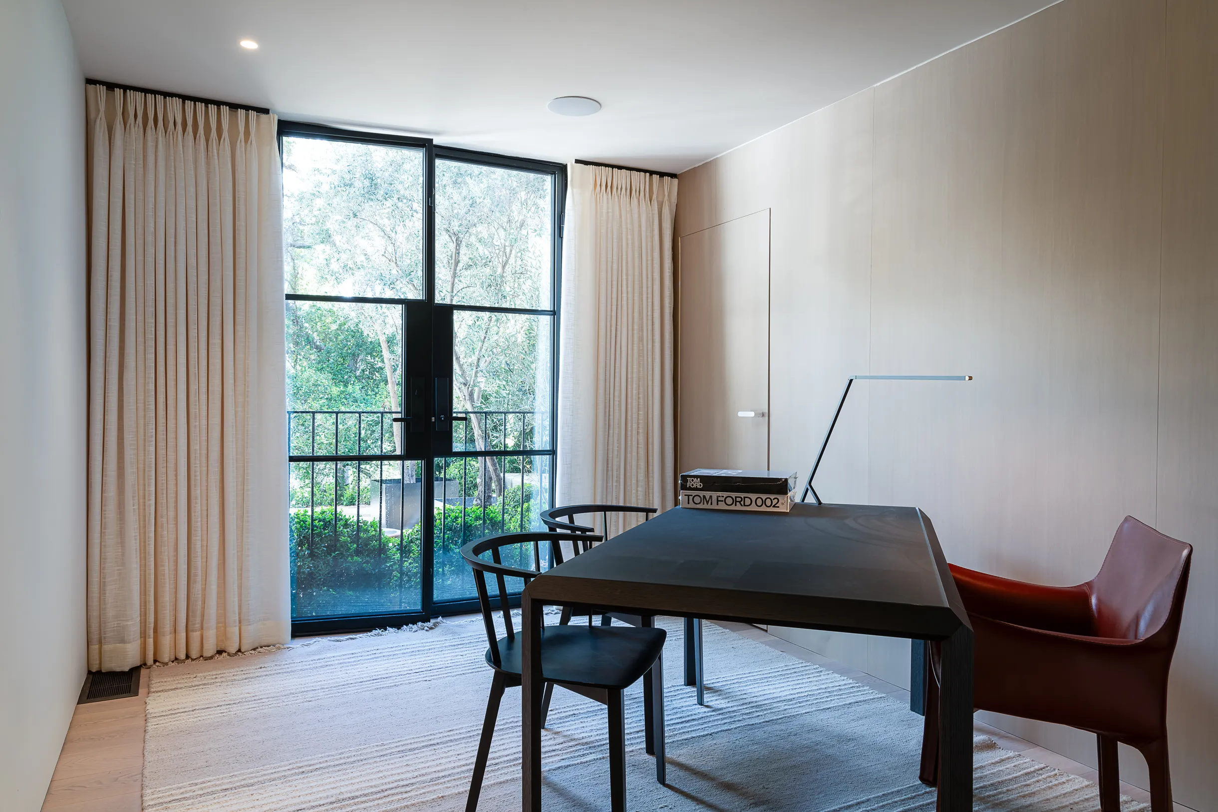 Wander Hollywood Ember #19