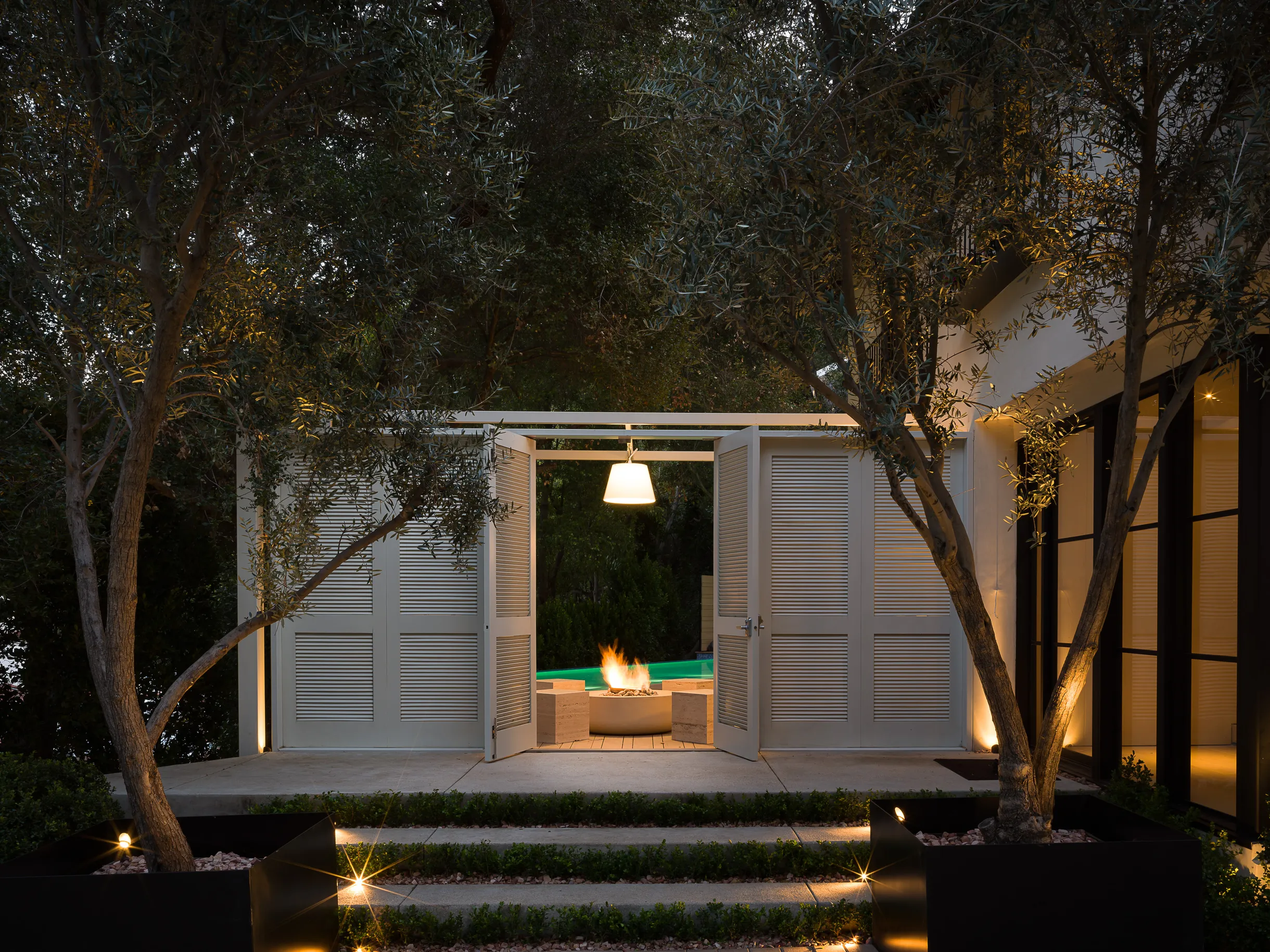 Wander Hollywood Ember #22