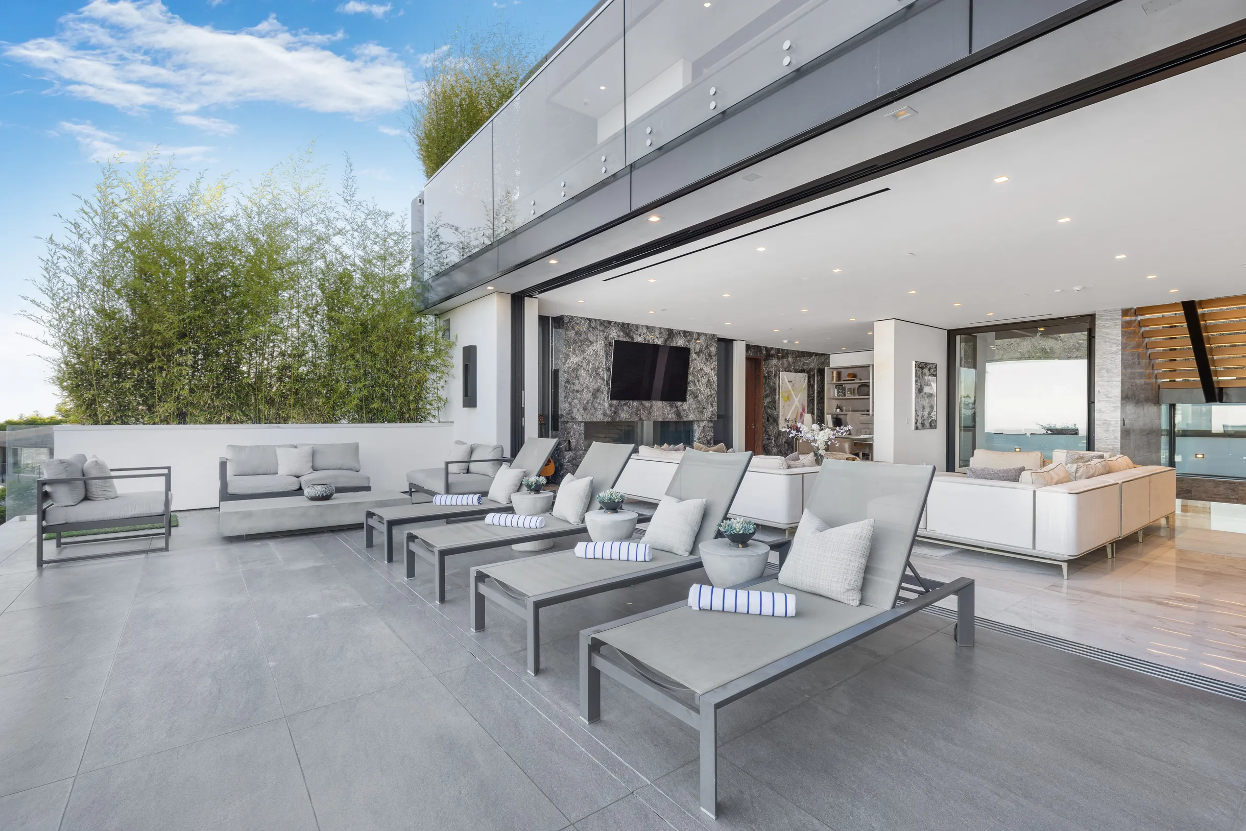 Wander Hollywood Hills Oasis #21