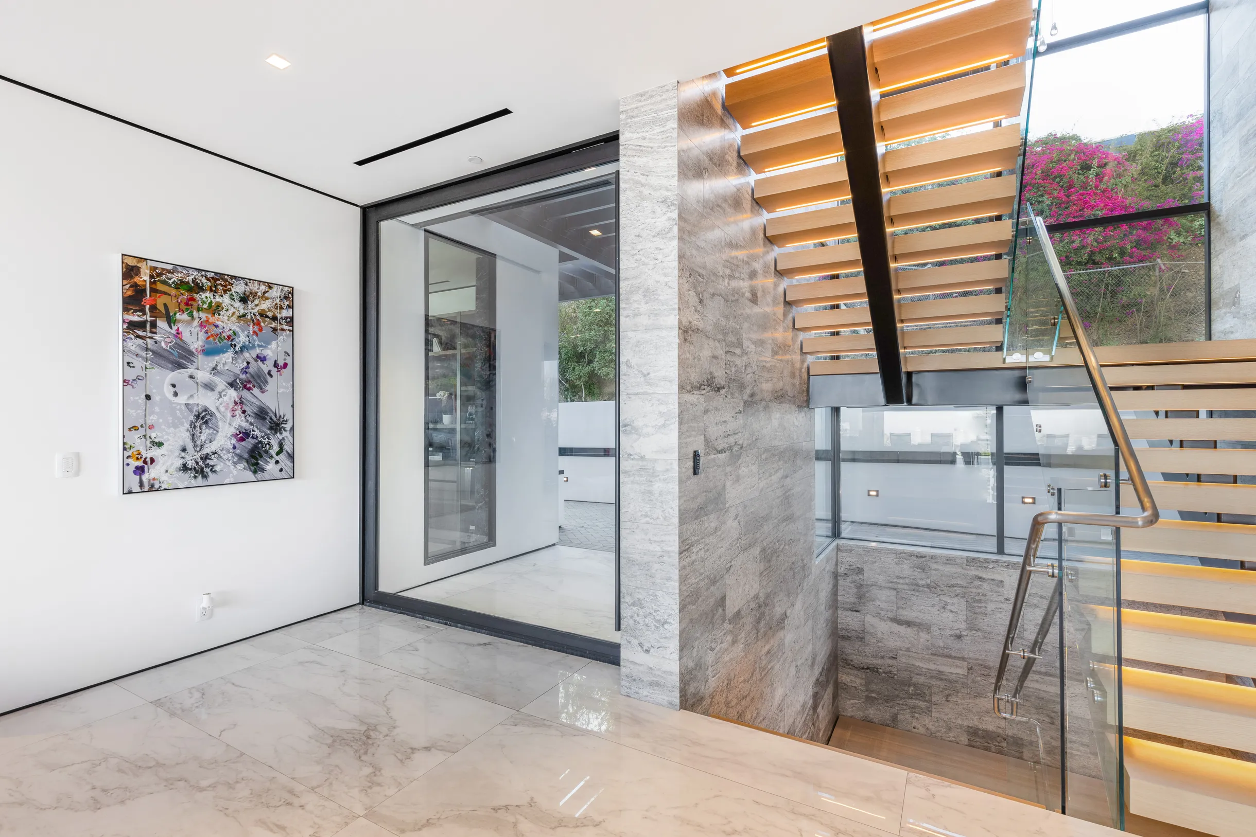 Wander Hollywood Hills Oasis #8