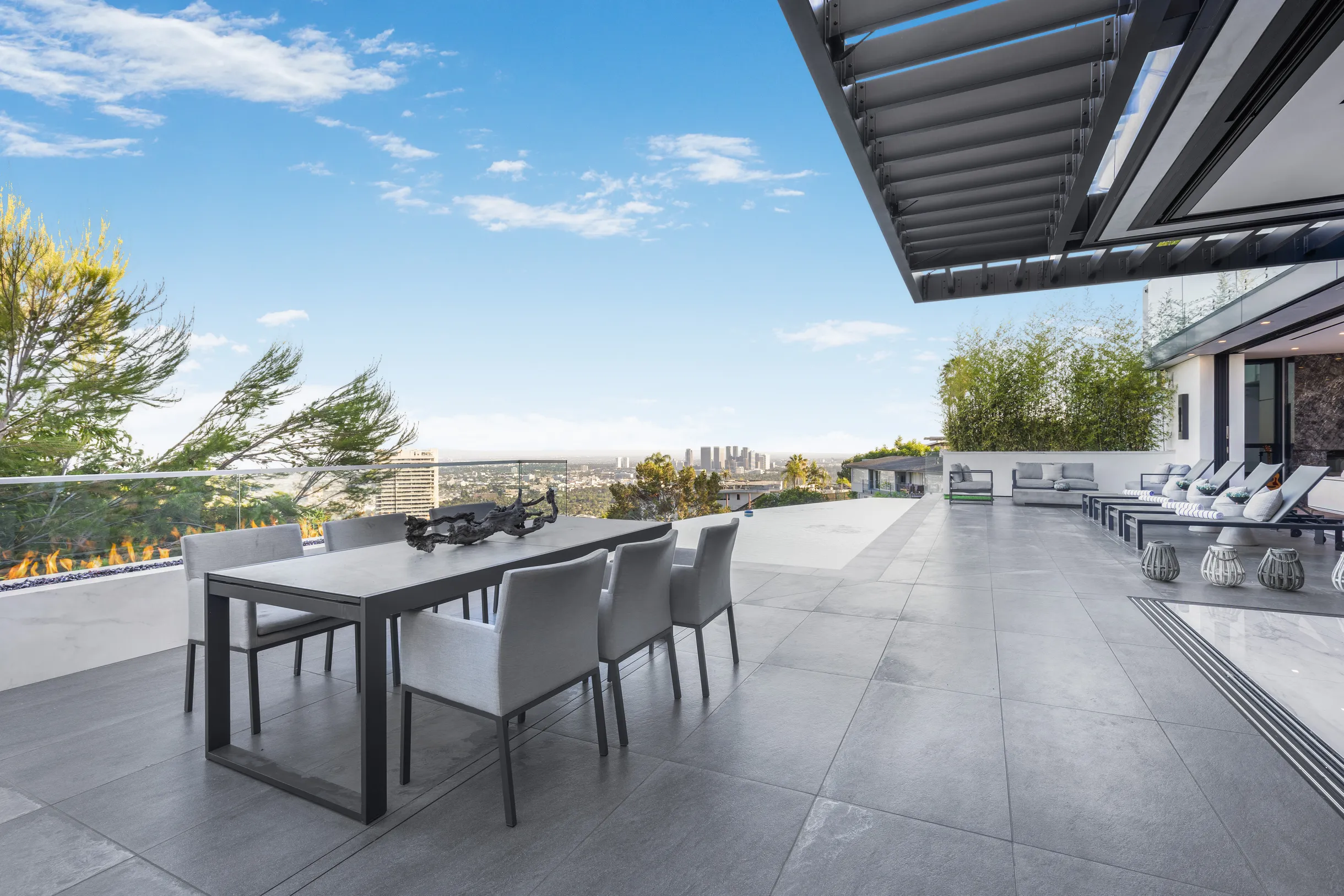 Wander Hollywood Hills Oasis #9