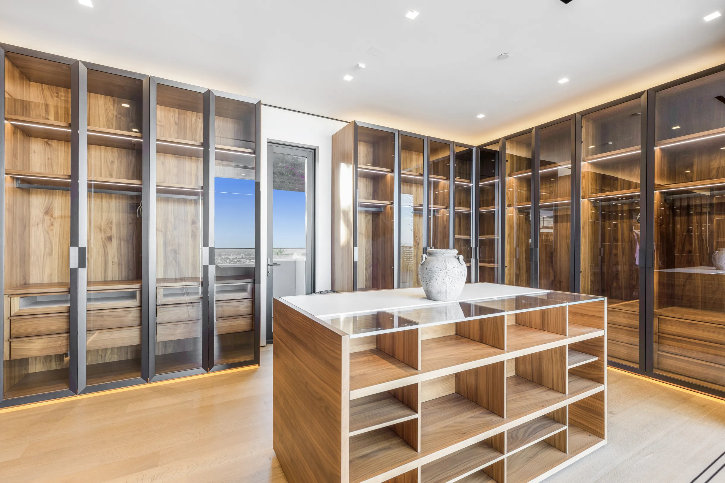 Wander Hollywood Hills Oasis #34