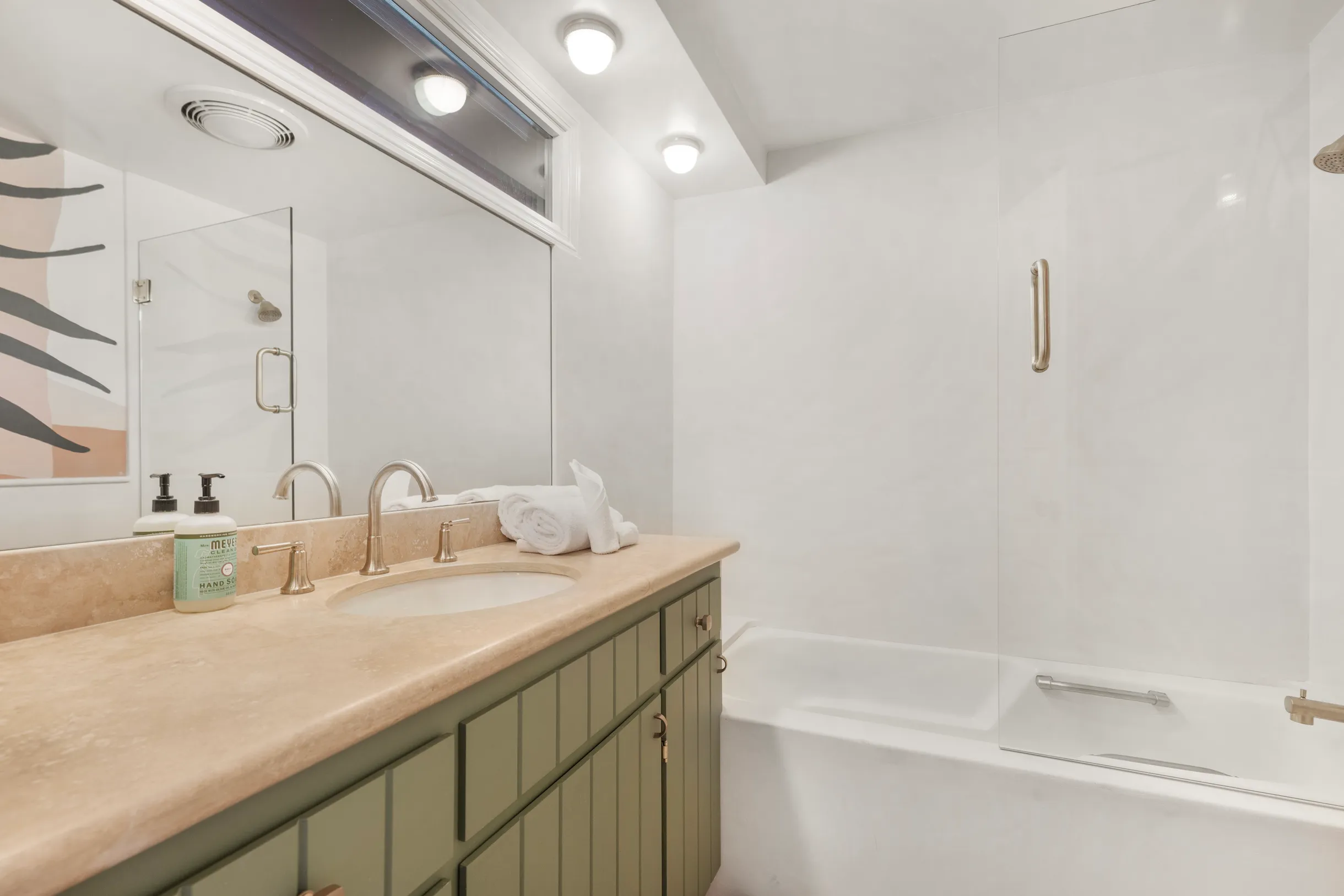 Wander Beverly Hills Heights #20