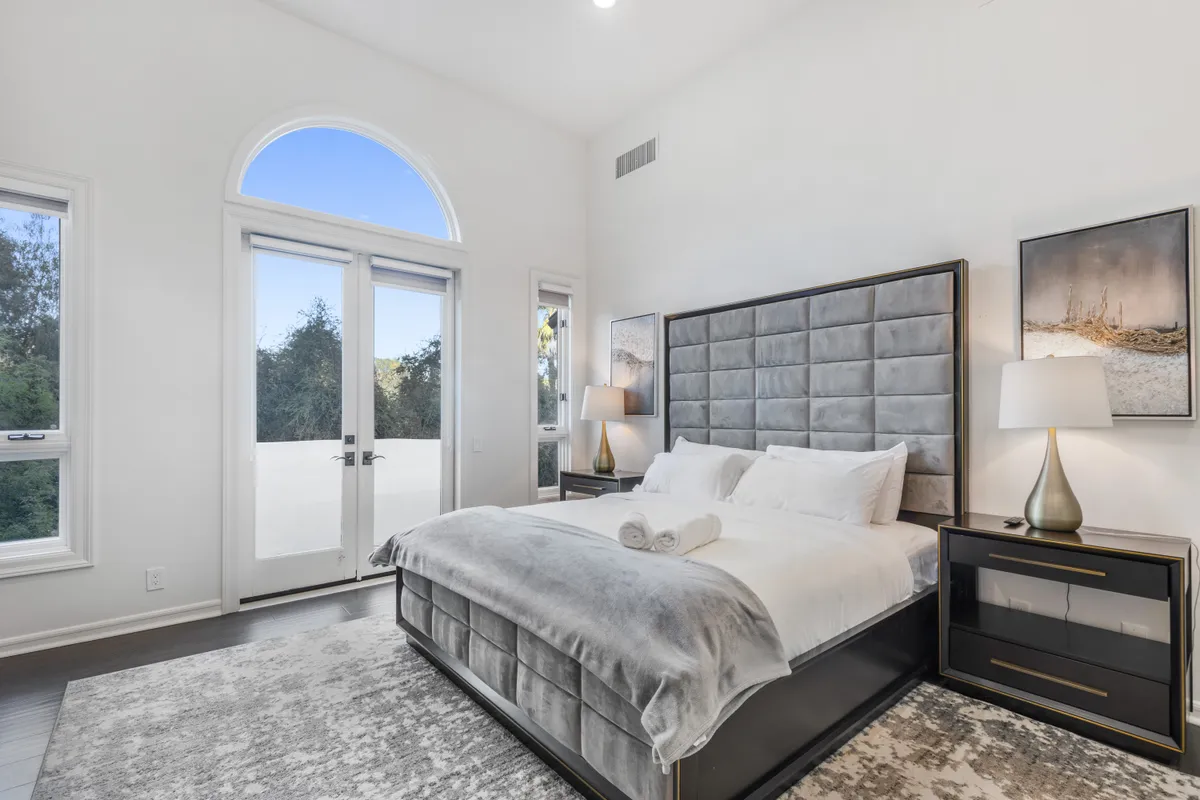 Bedroom 3 image