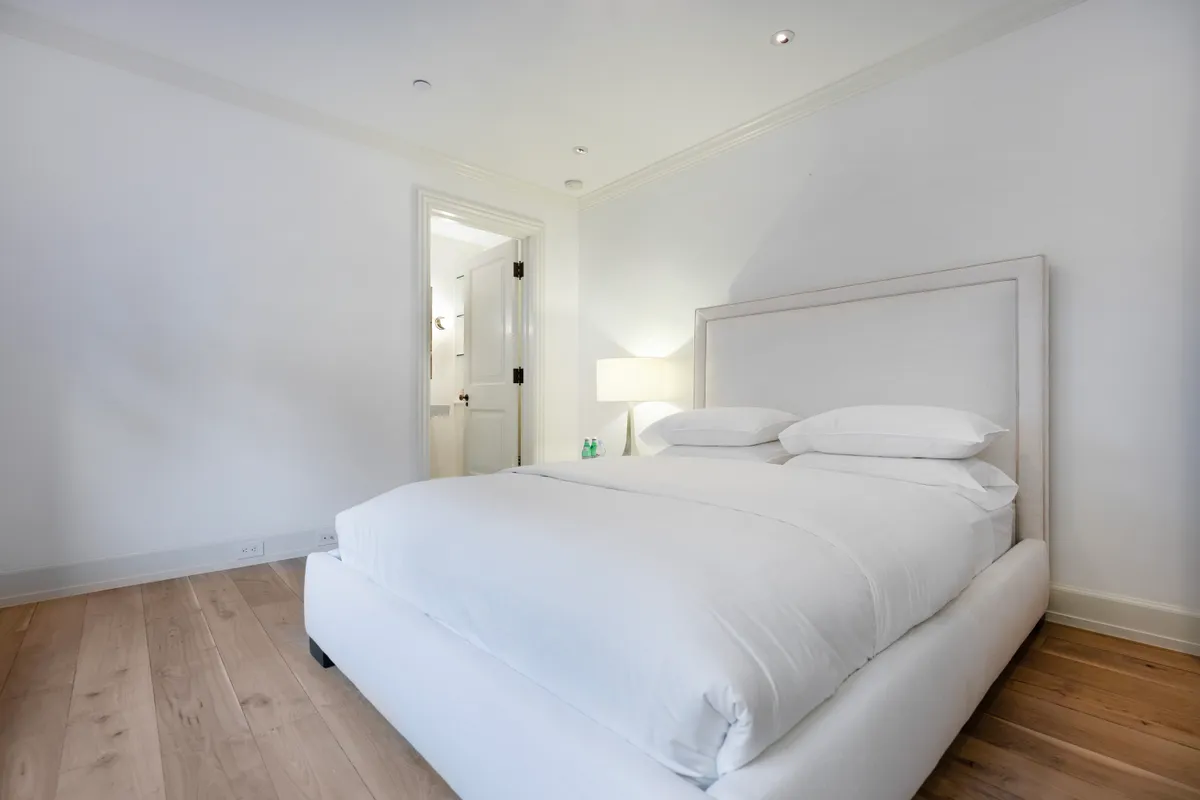 Bedroom 4 image