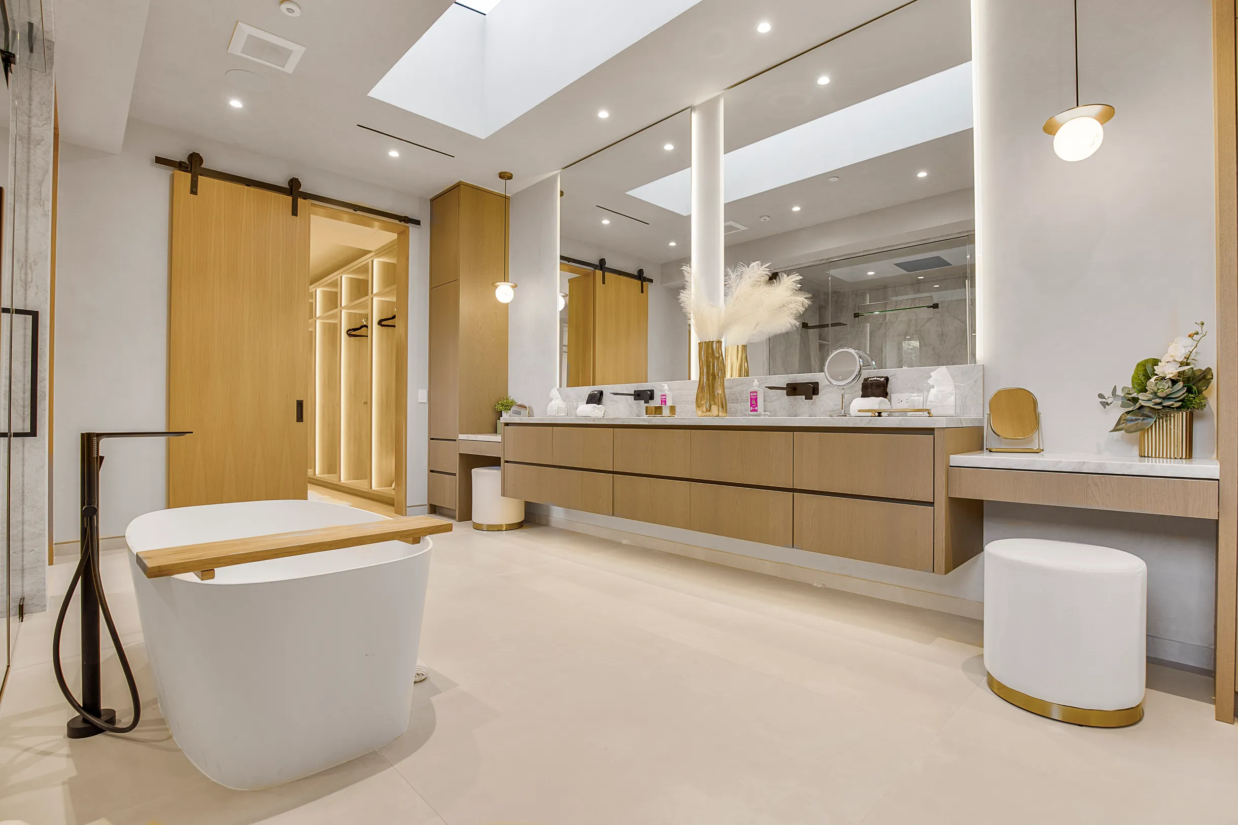 Wander Los Angeles Horizon #11