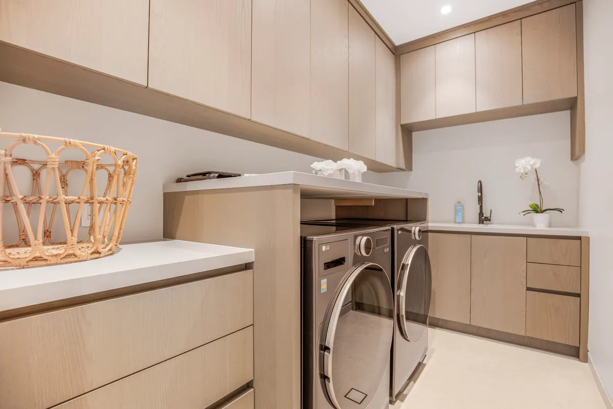 Wander Los Angeles Horizon