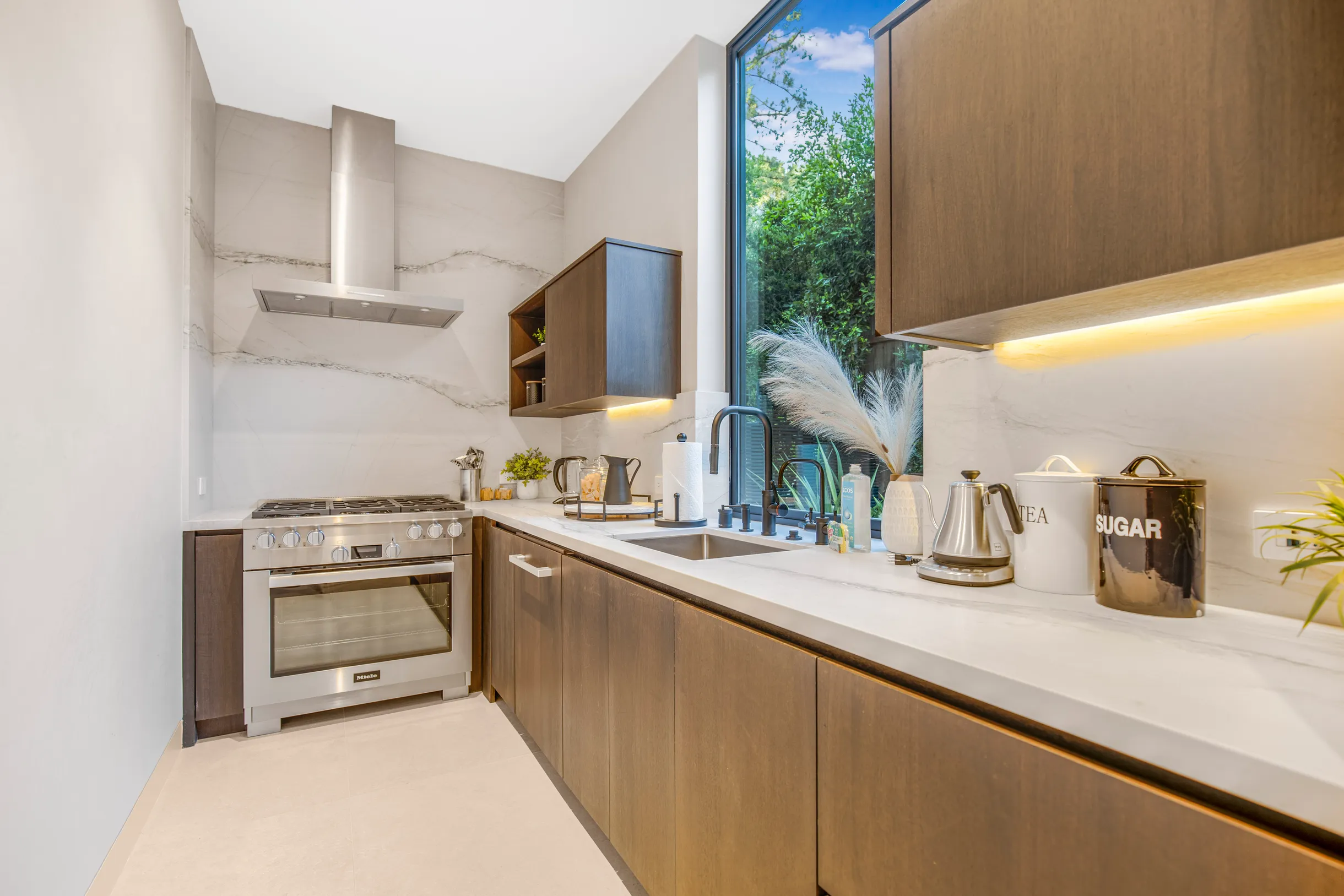 Wander Los Angeles Horizon #54