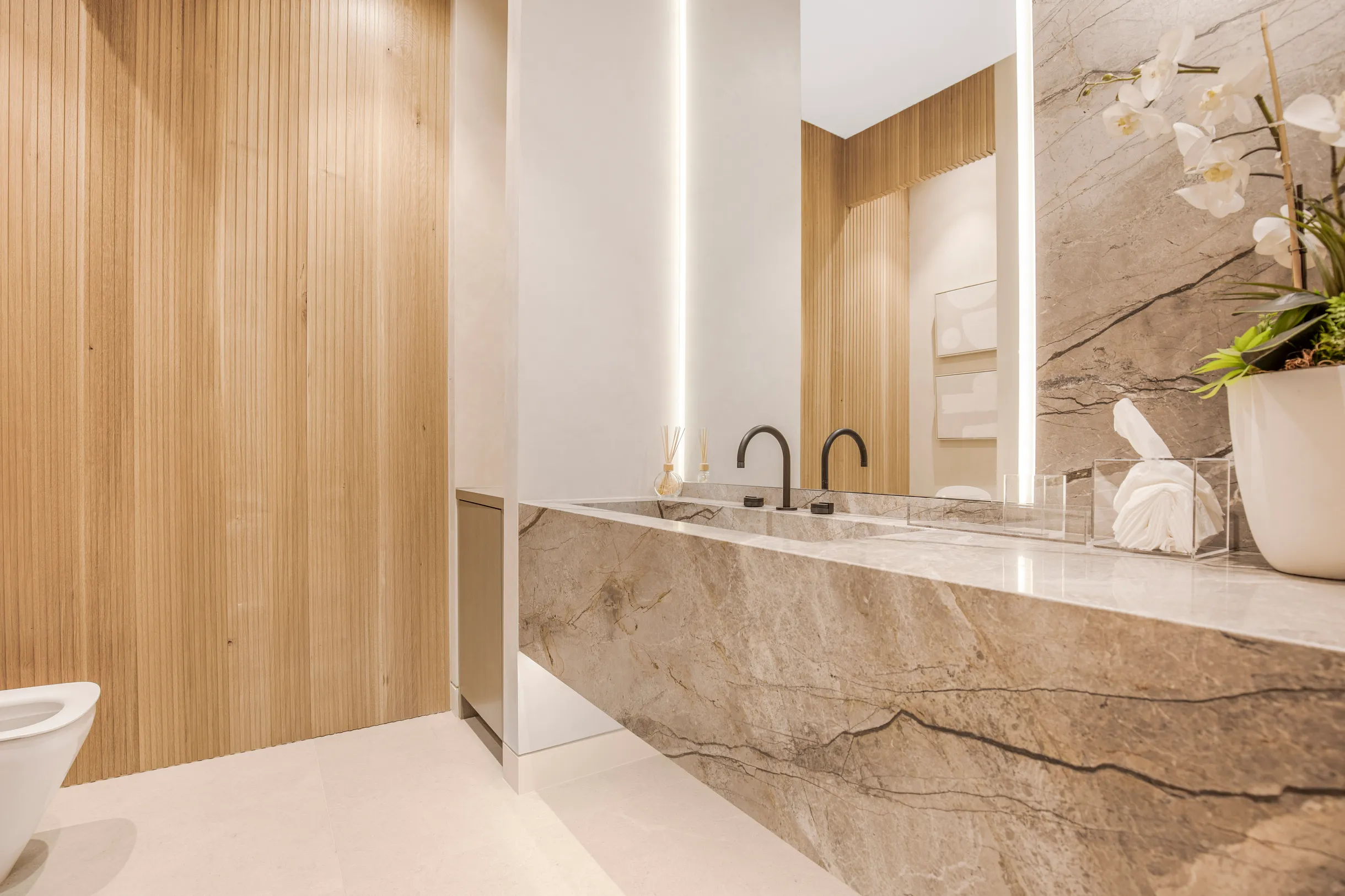 Wander Los Angeles Horizon #20