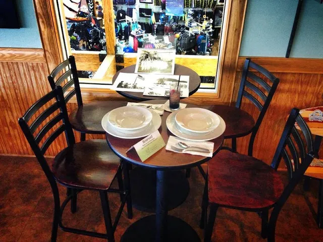 Good Winds Restaurant