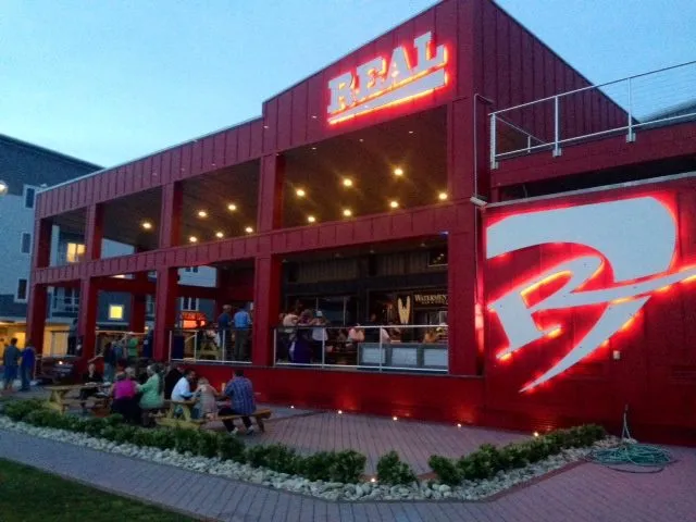Watermen's Bar & Grill