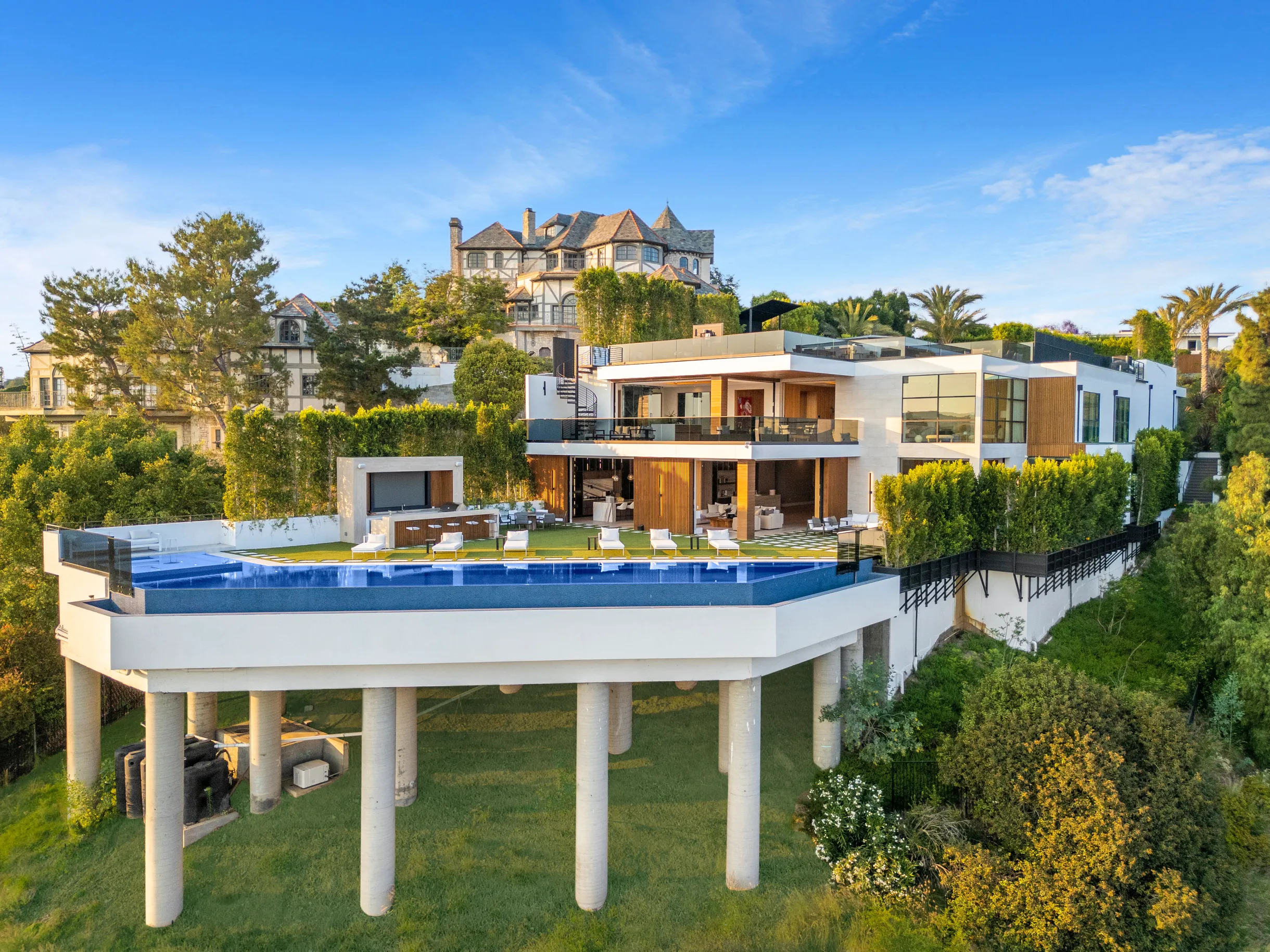 Wander Los Angeles Zenith #77