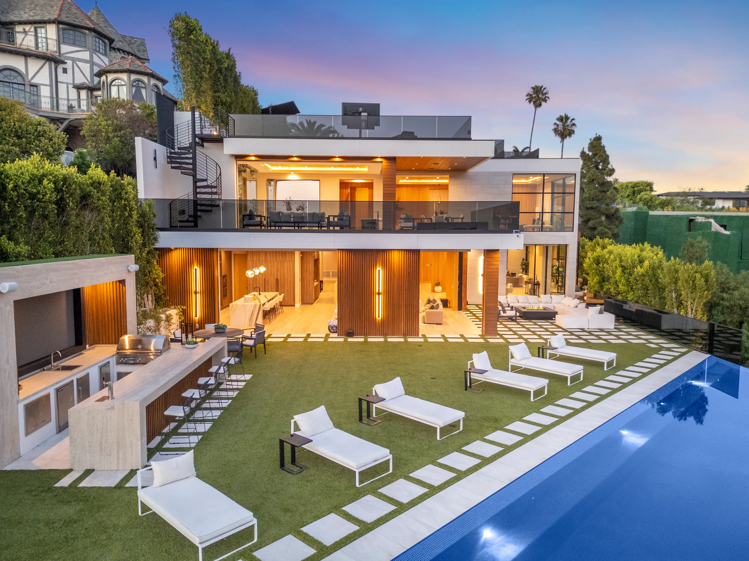 Wander Los Angeles Zenith #6