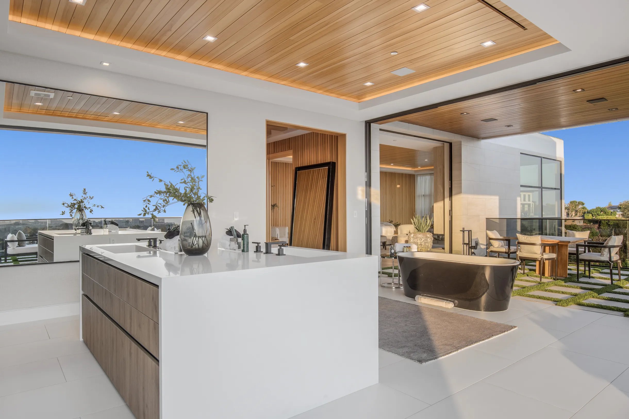 Wander Los Angeles Zenith #57