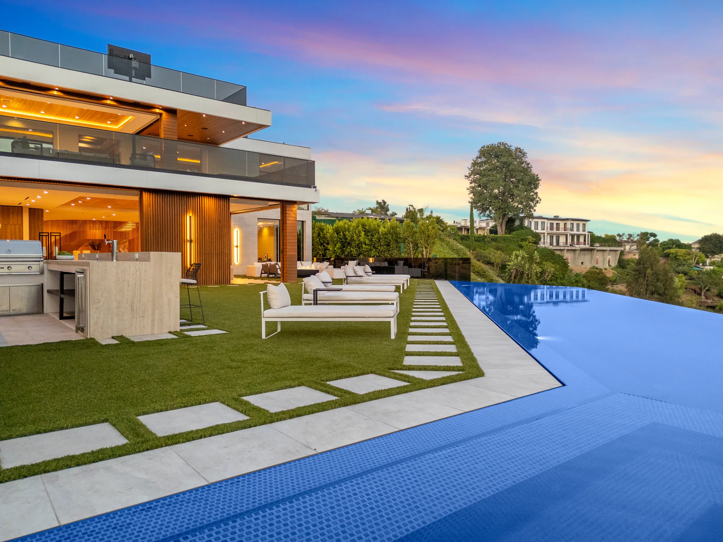 Wander Los Angeles Zenith #69