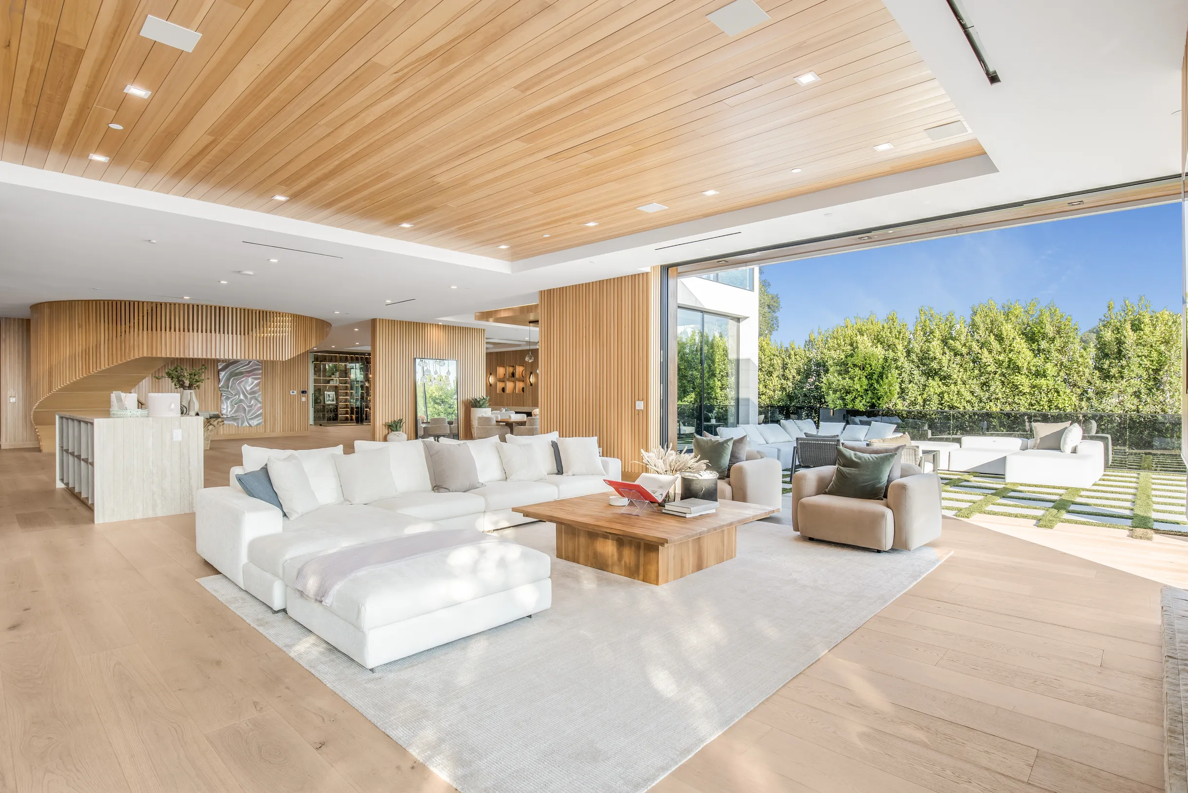 Wander Los Angeles Zenith #48