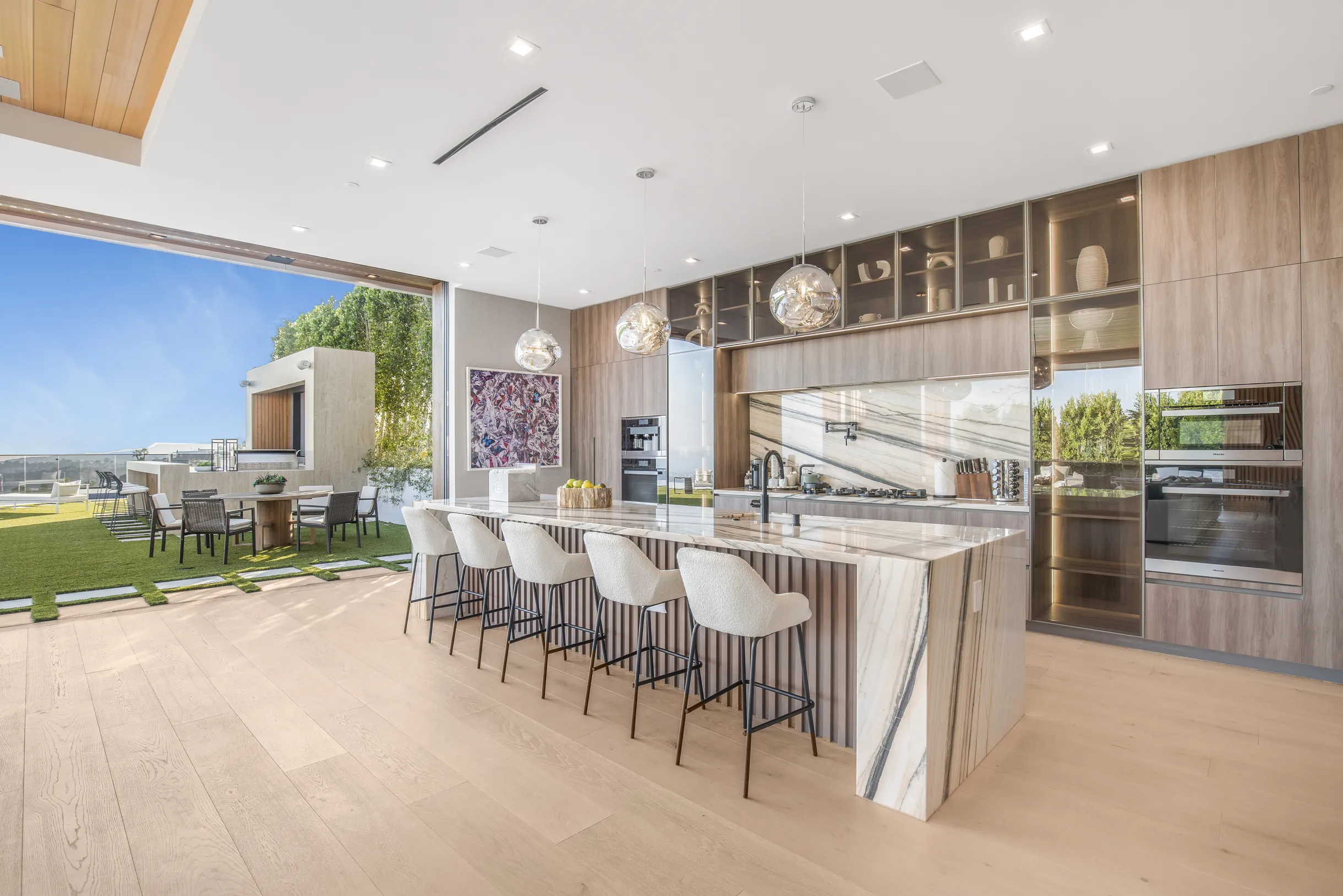 Wander Los Angeles Zenith #11