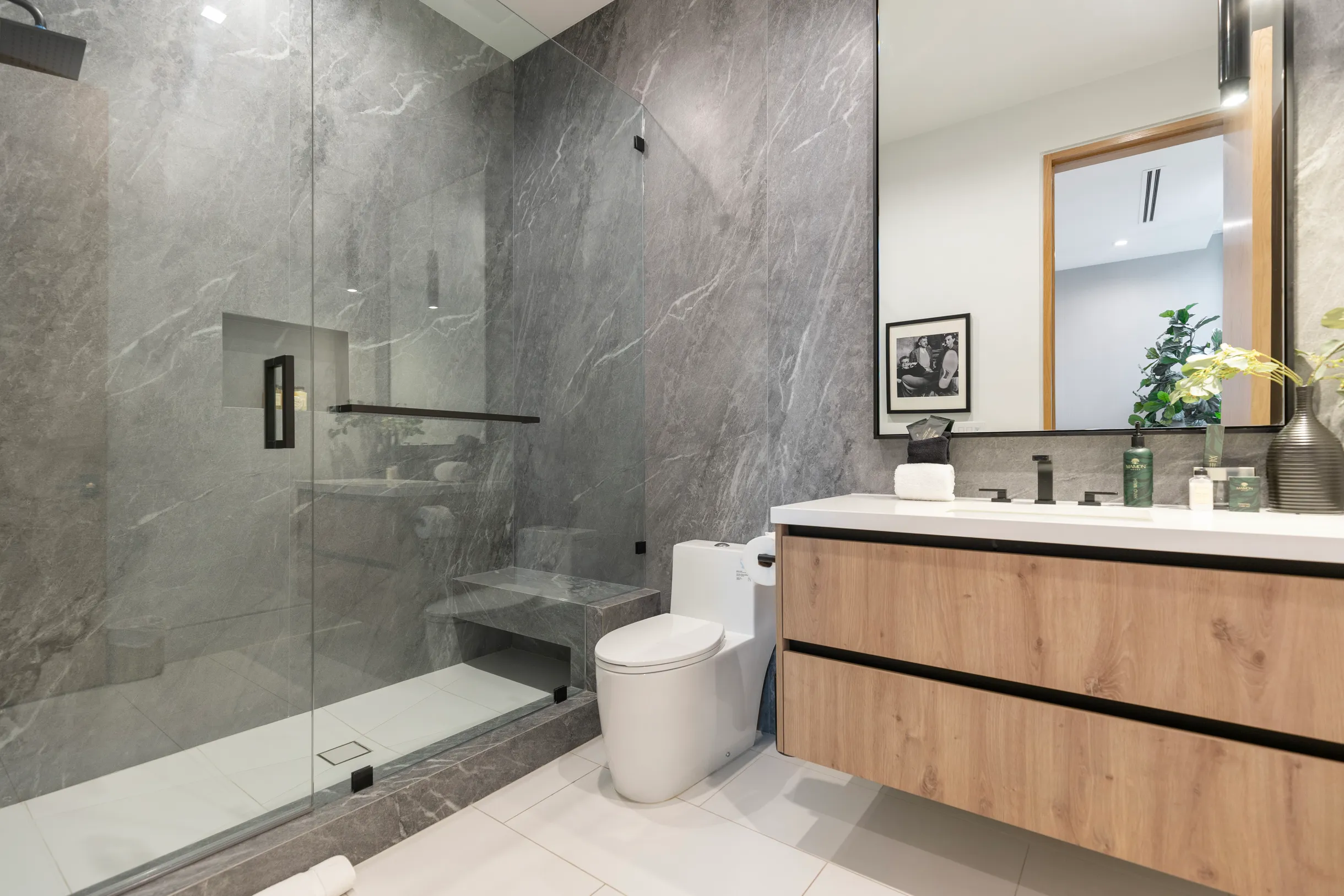 Wander Los Angeles Zenith #21