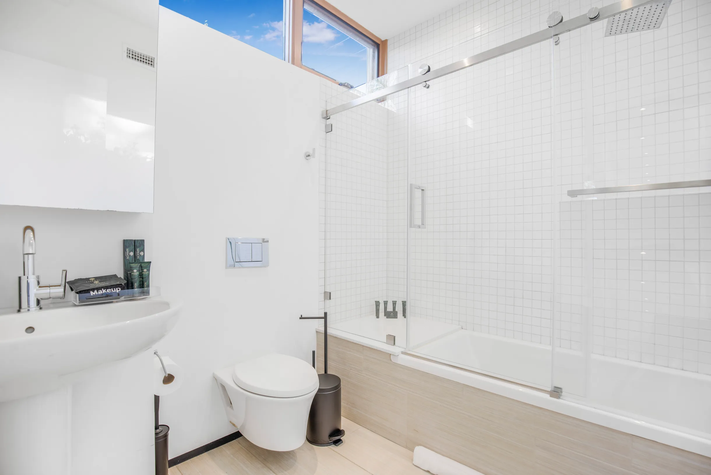 Wander Los Angeles Springs #14