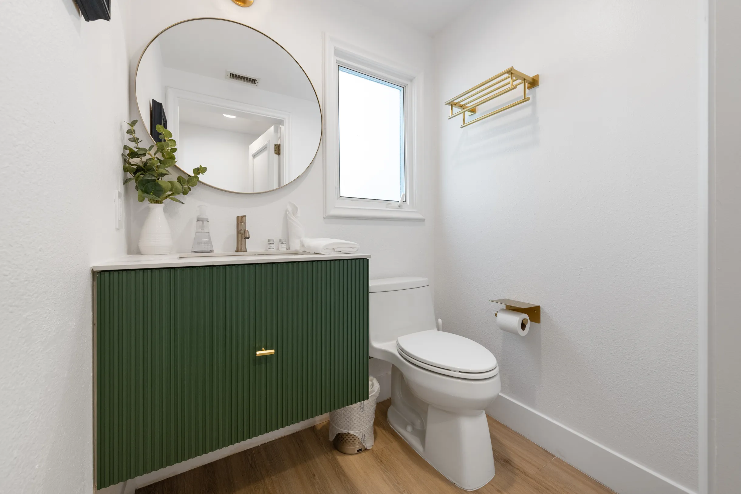 Wander Los Angeles Mirage #5