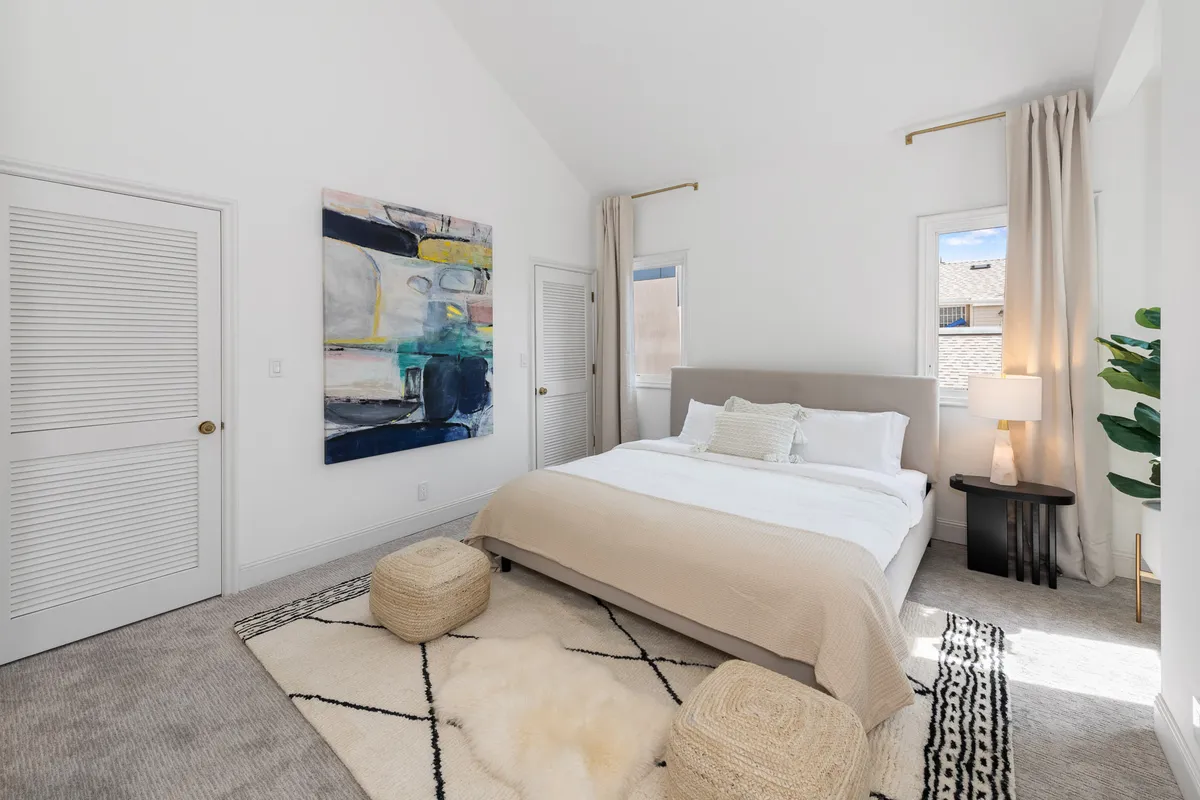 Wander Los Angeles Mirage #27