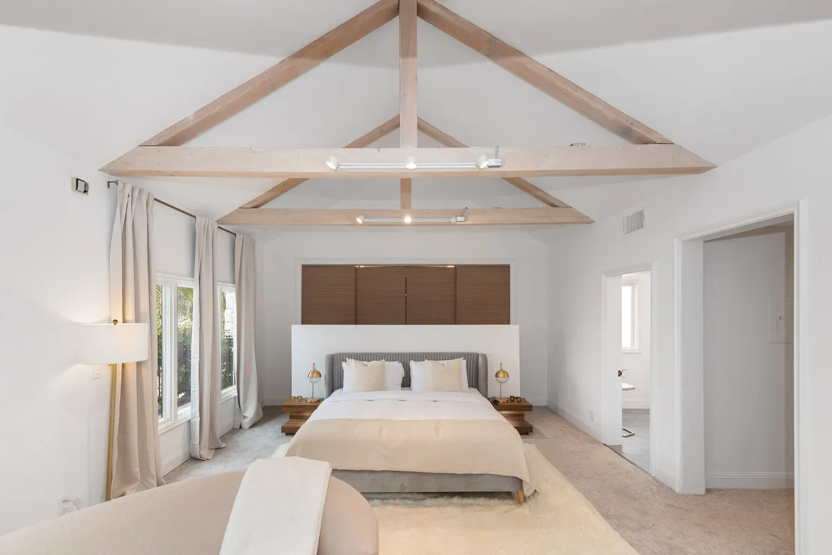 Wander Los Angeles Mirage #48