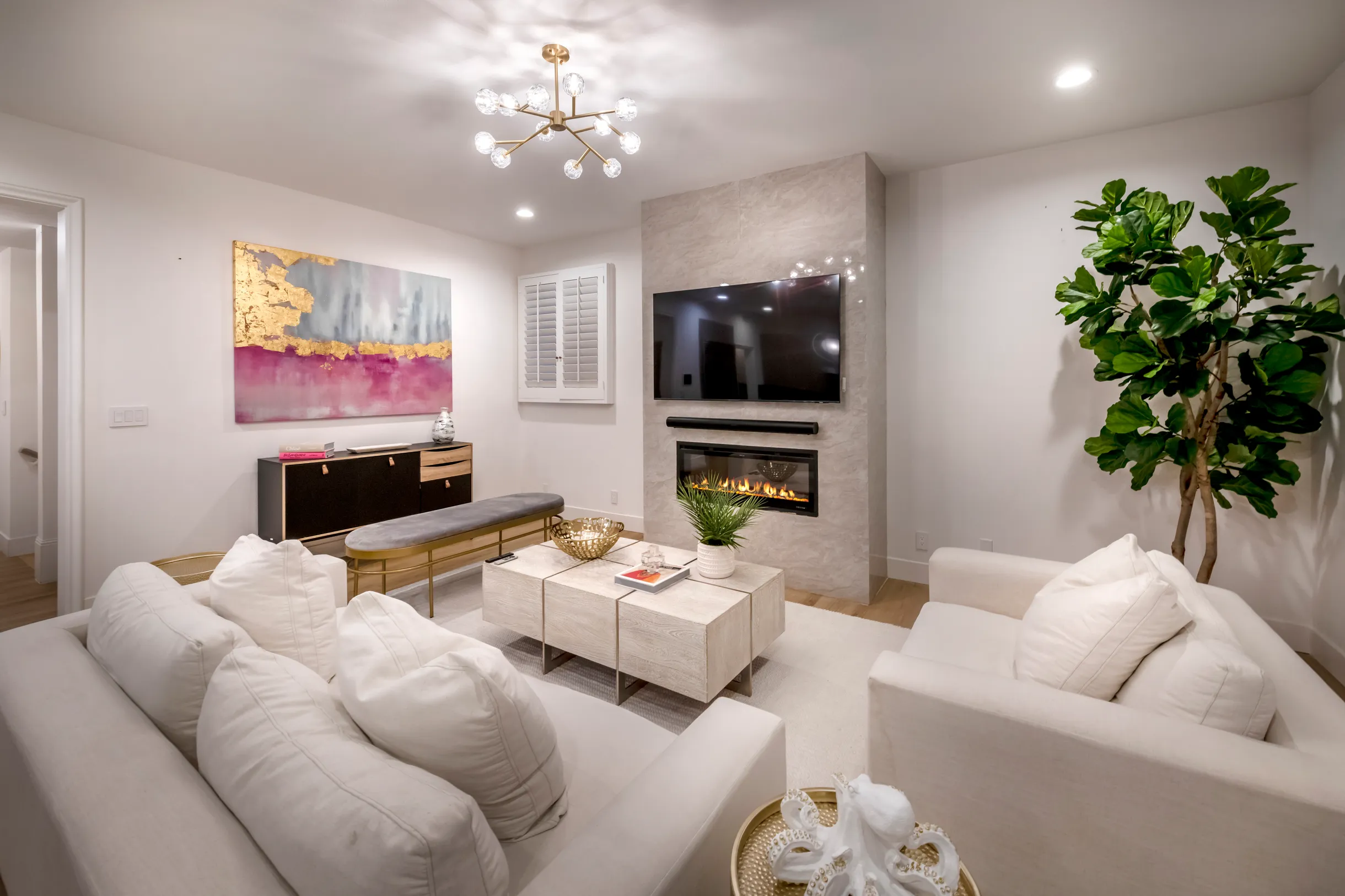 Wander Los Angeles Mirage #22