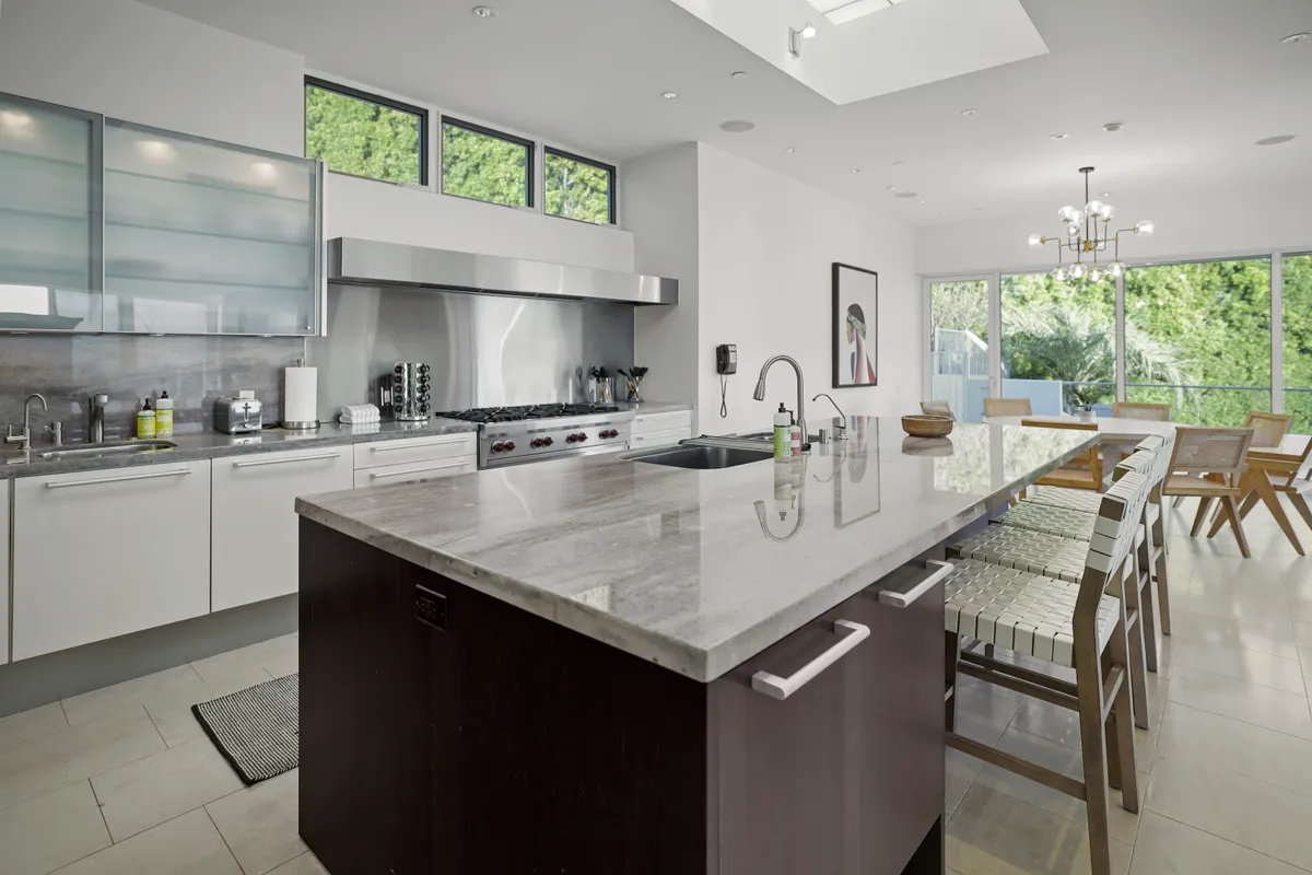 Wander Malibu Horizon