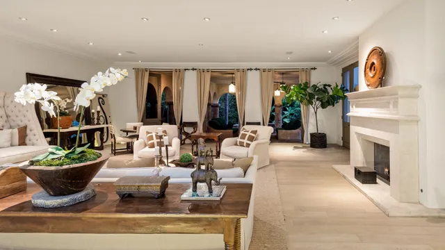 Wander Los Angeles Woods #21