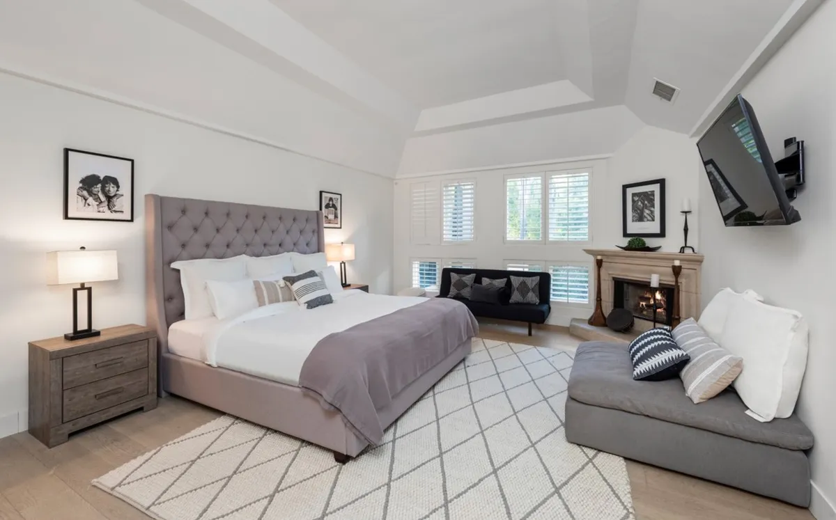 Bedroom 3 image