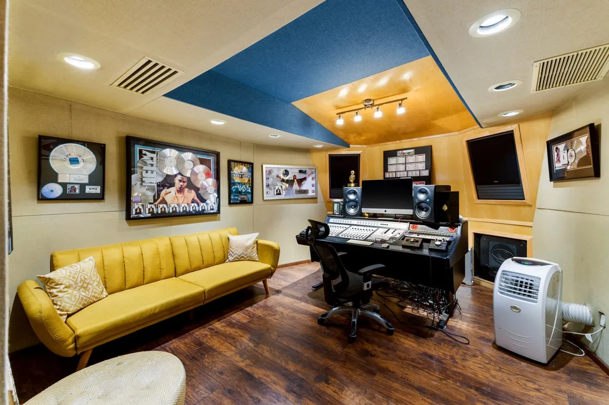 Wander Los Angeles Woods #18