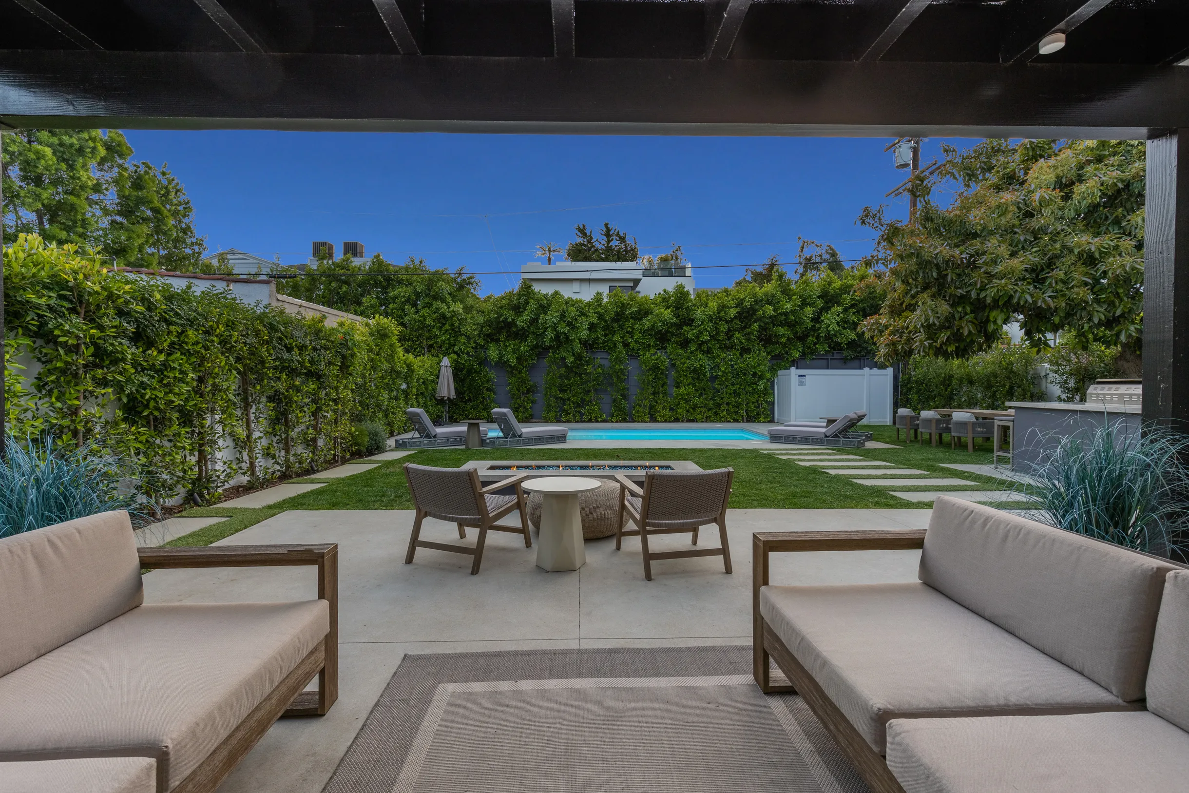 Wander Hollywood Halo #26