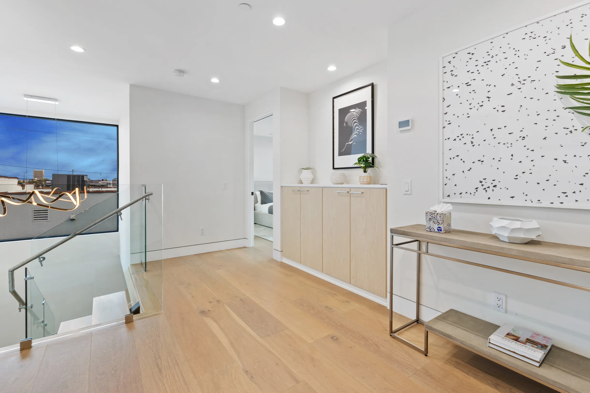 Wander Hollywood Halo #40