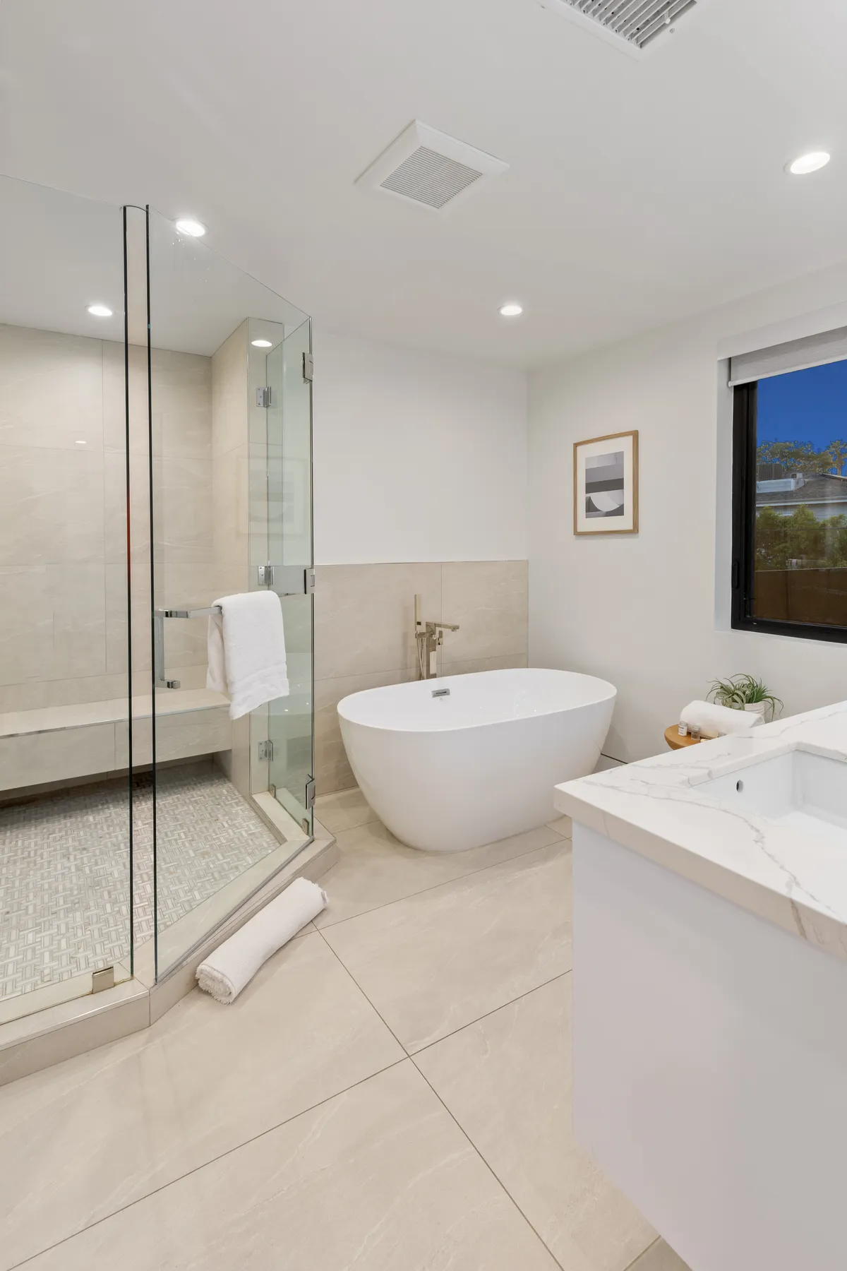 Wander Hollywood Halo #36