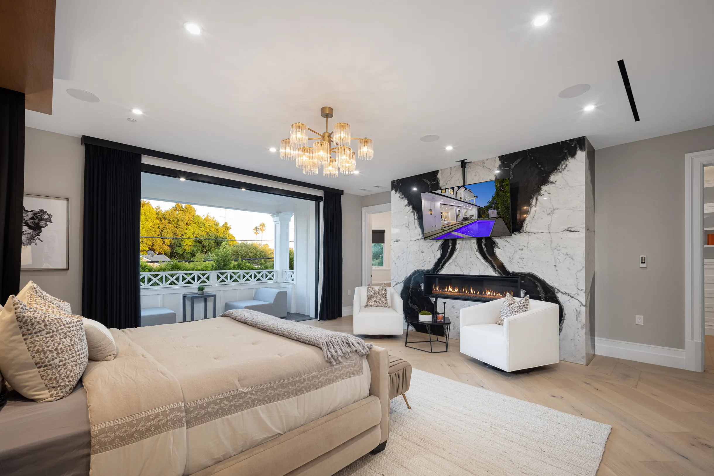 Wander Los Angeles Rise #55