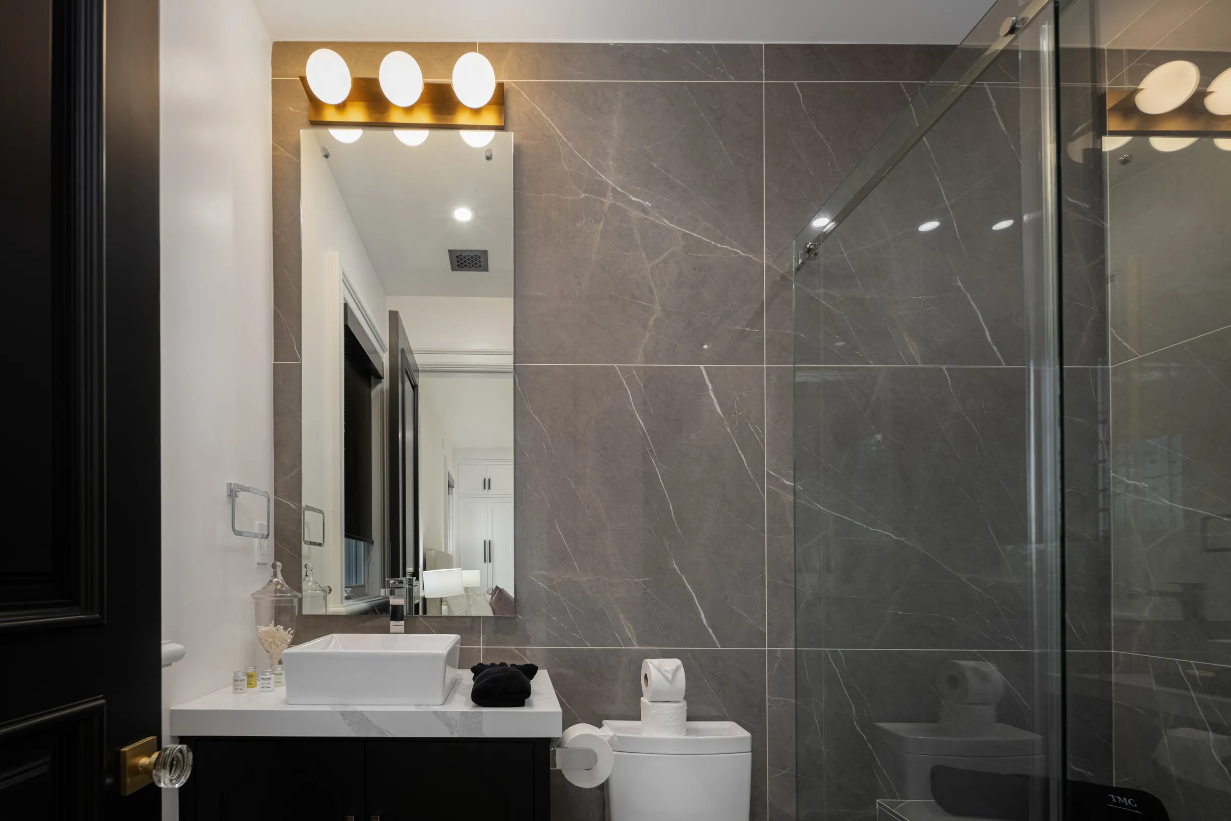 Wander Los Angeles Rise #10