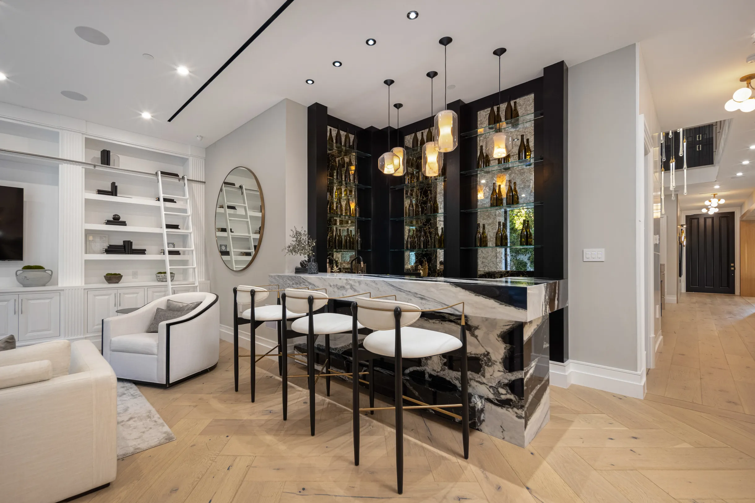 Wander Los Angeles Rise #47