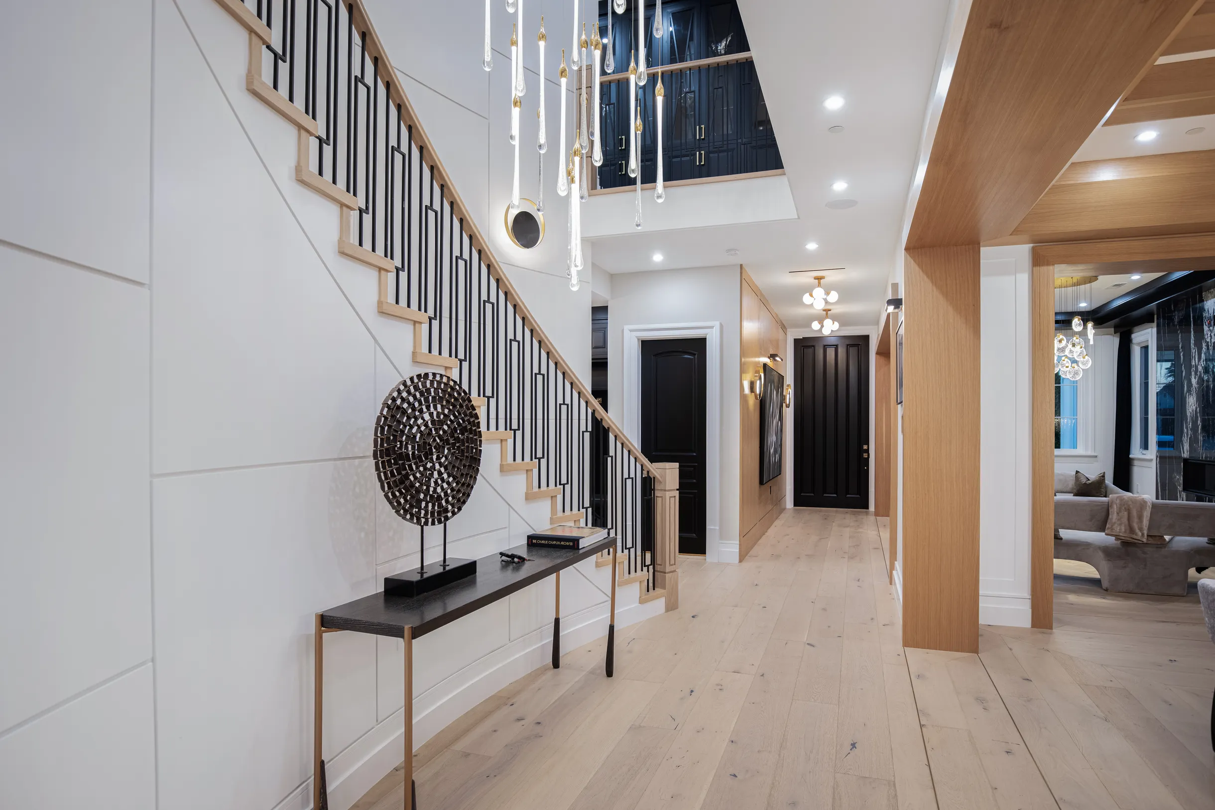 Wander Los Angeles Rise #23